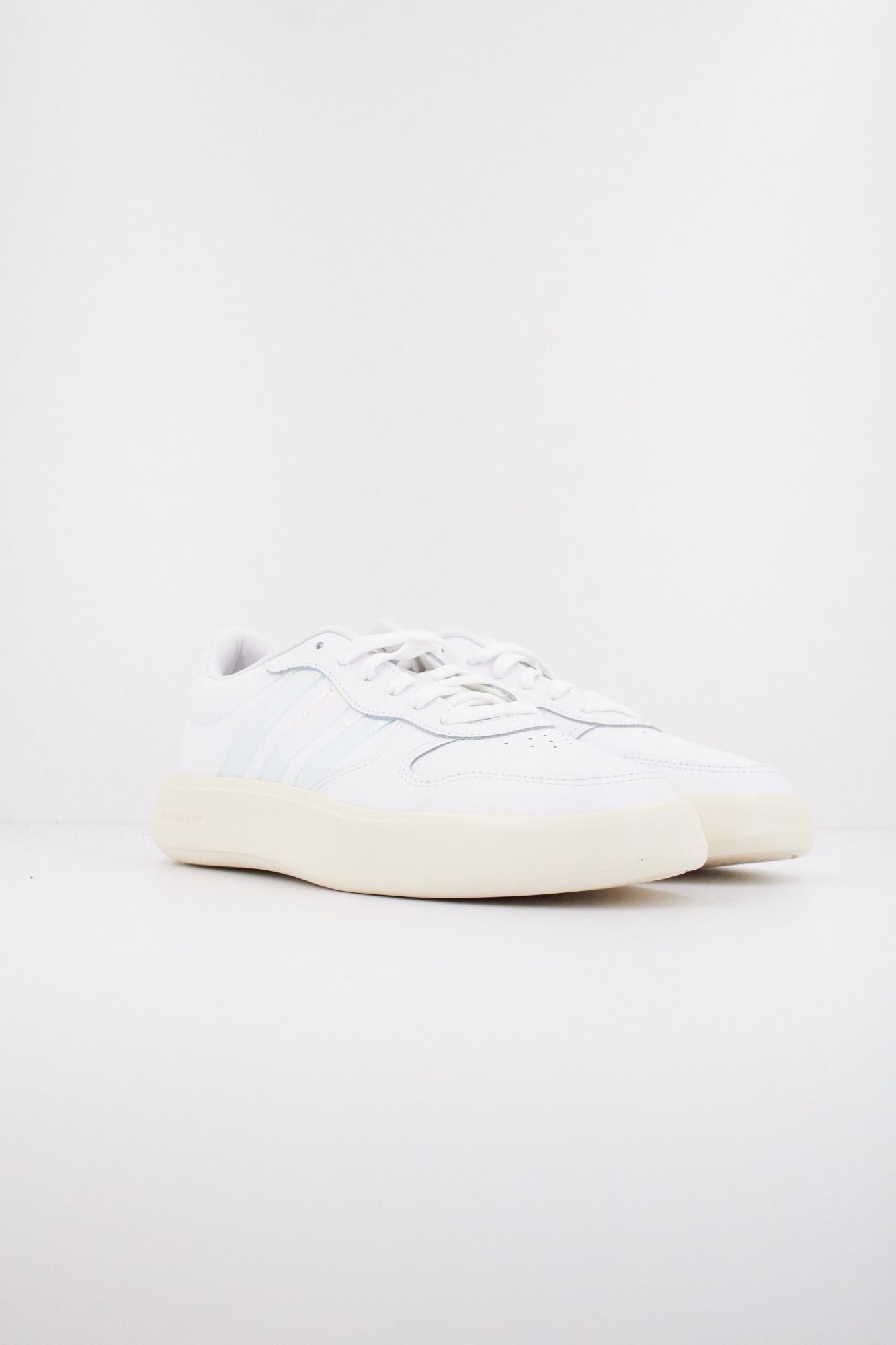 ADIDAS  LITECOURT  en color BLANCO (2)