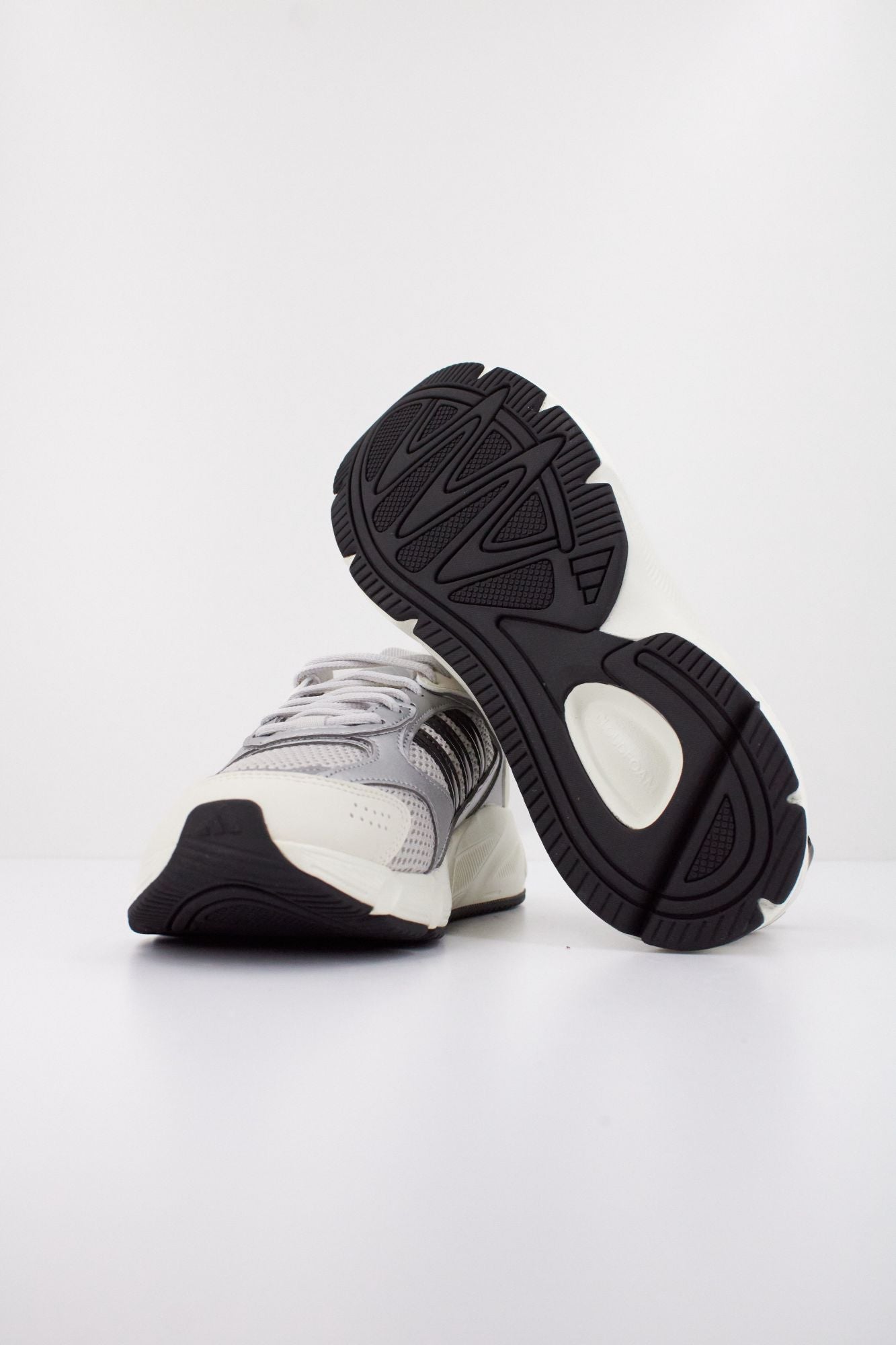 ADIDAS CRAZYCHAOS 2000 en color GRIS (5)