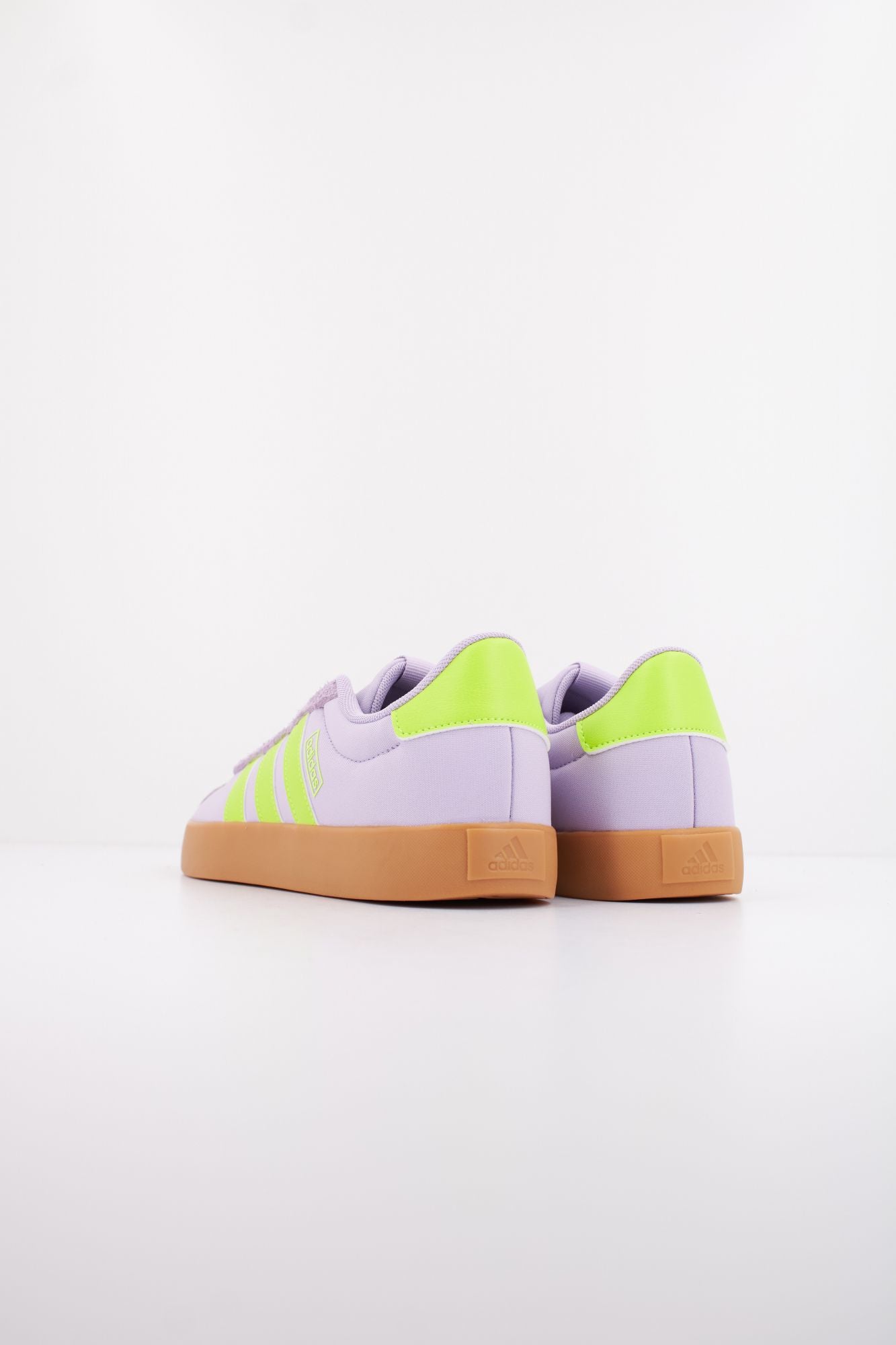 ADIDAS VL COURT 3.0 en color VIOLETA (4)