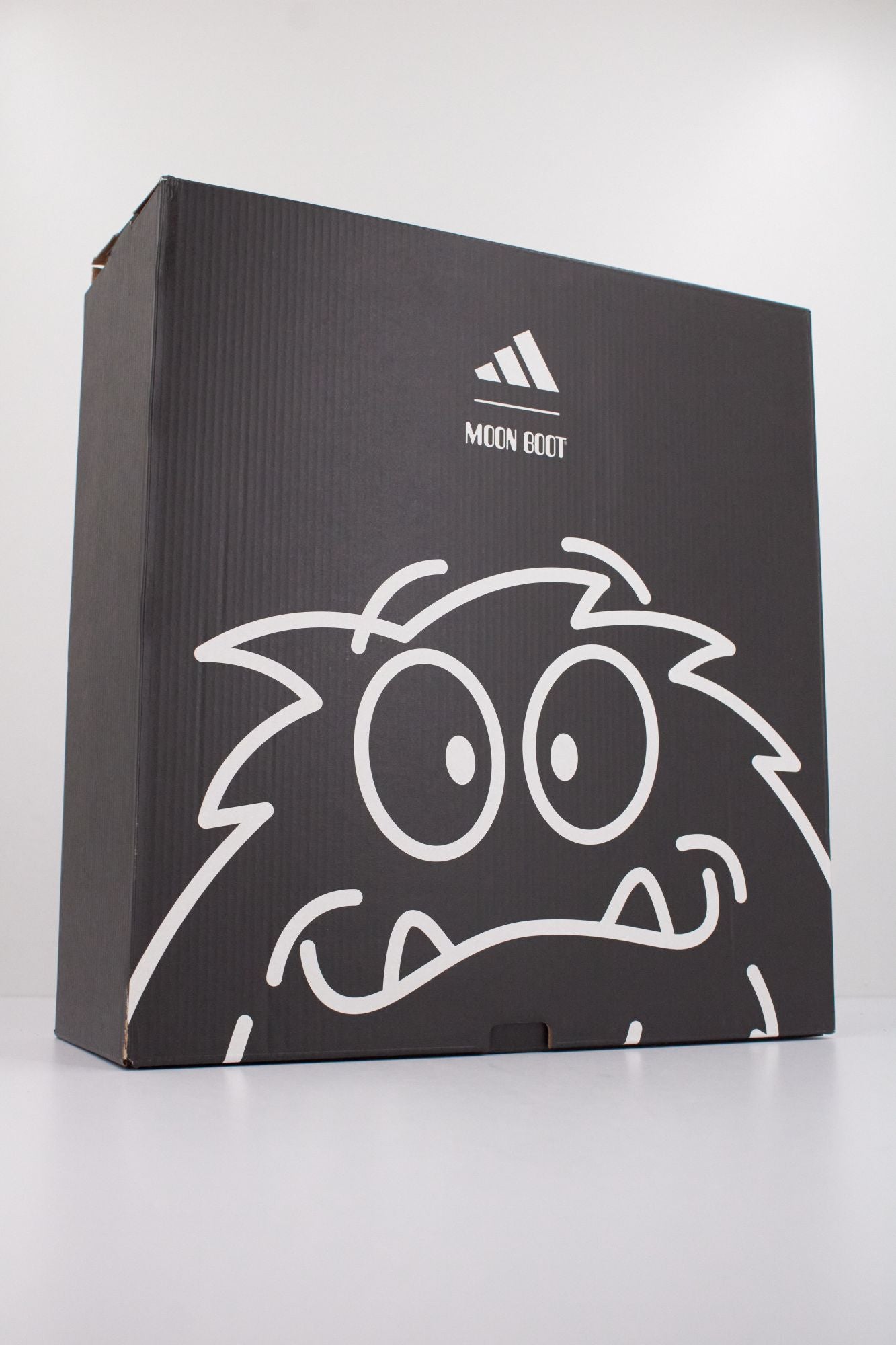 ADIDAS X MOONBOOT A en color NEGRO (6)