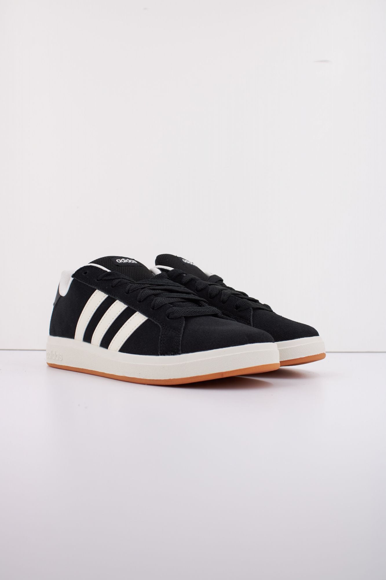 ADIDAS GRAND COURT 00s K en color NEGRO (2)
