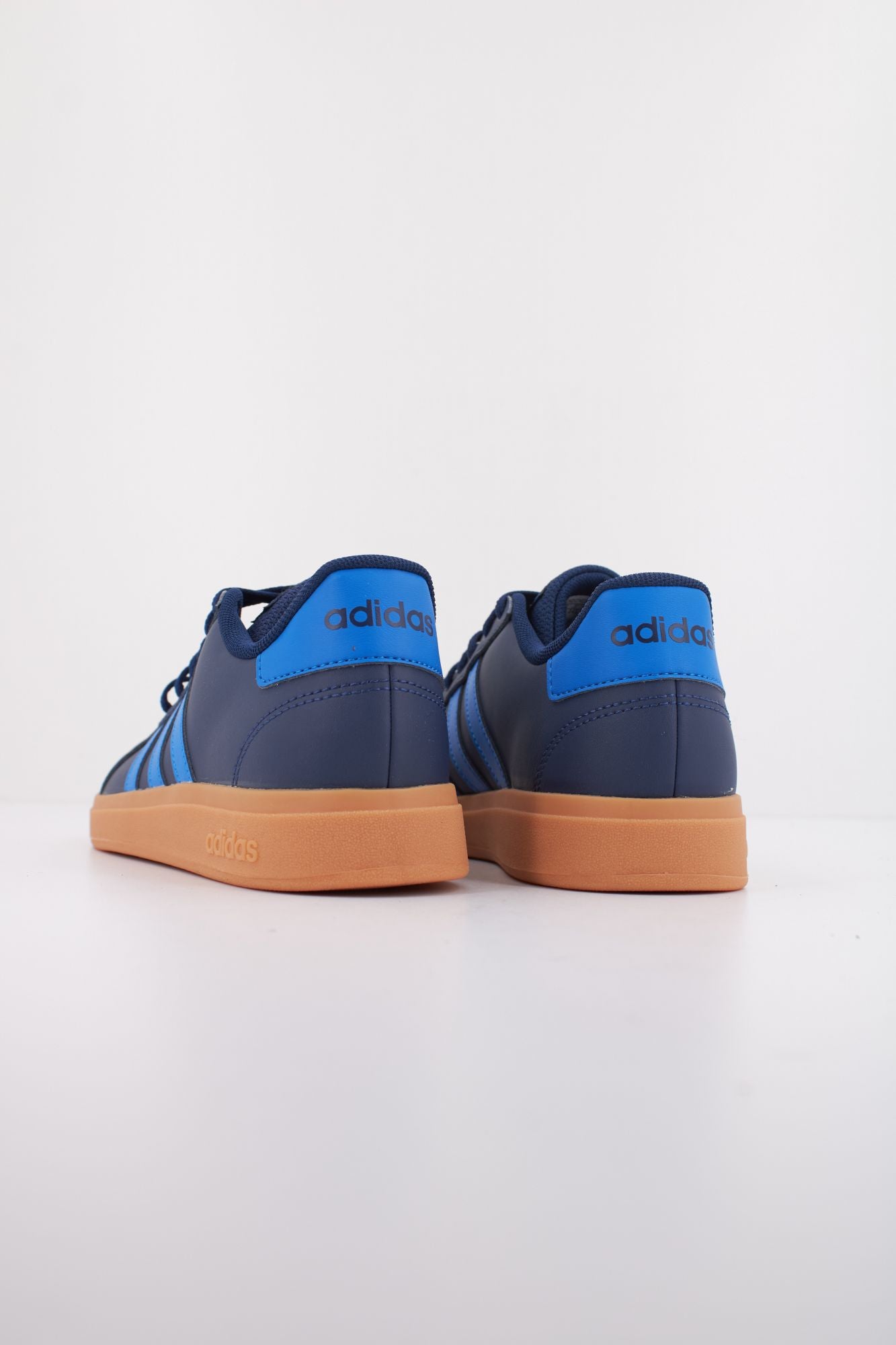 ADIDAS JS4344 en color AZUL (4)