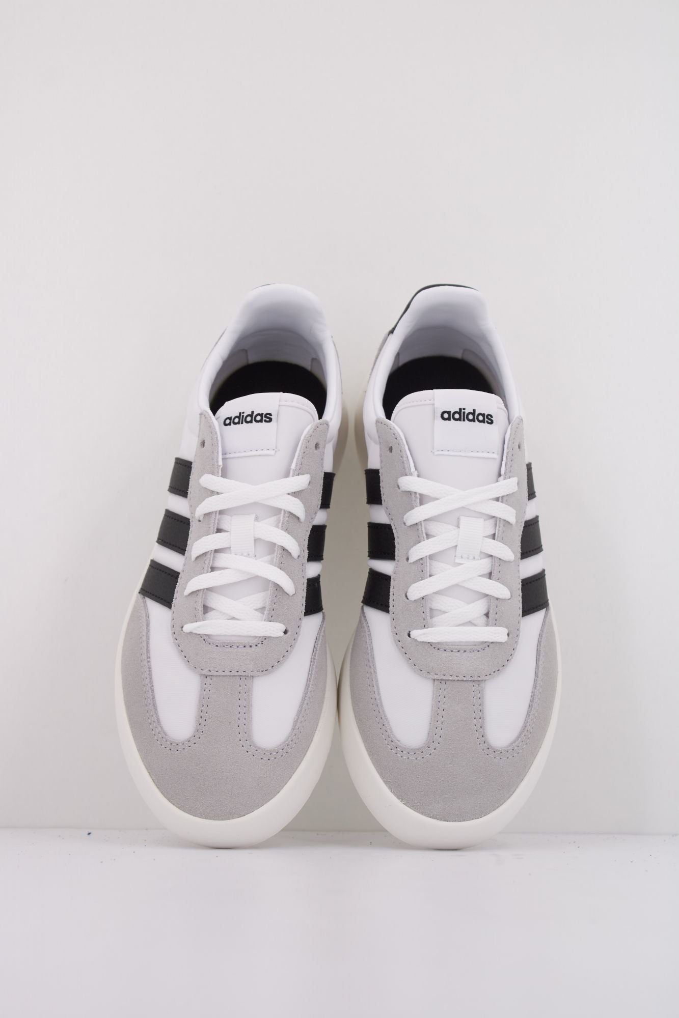 ADIDAS BARREDA DECODE J en color BLANCO (3)