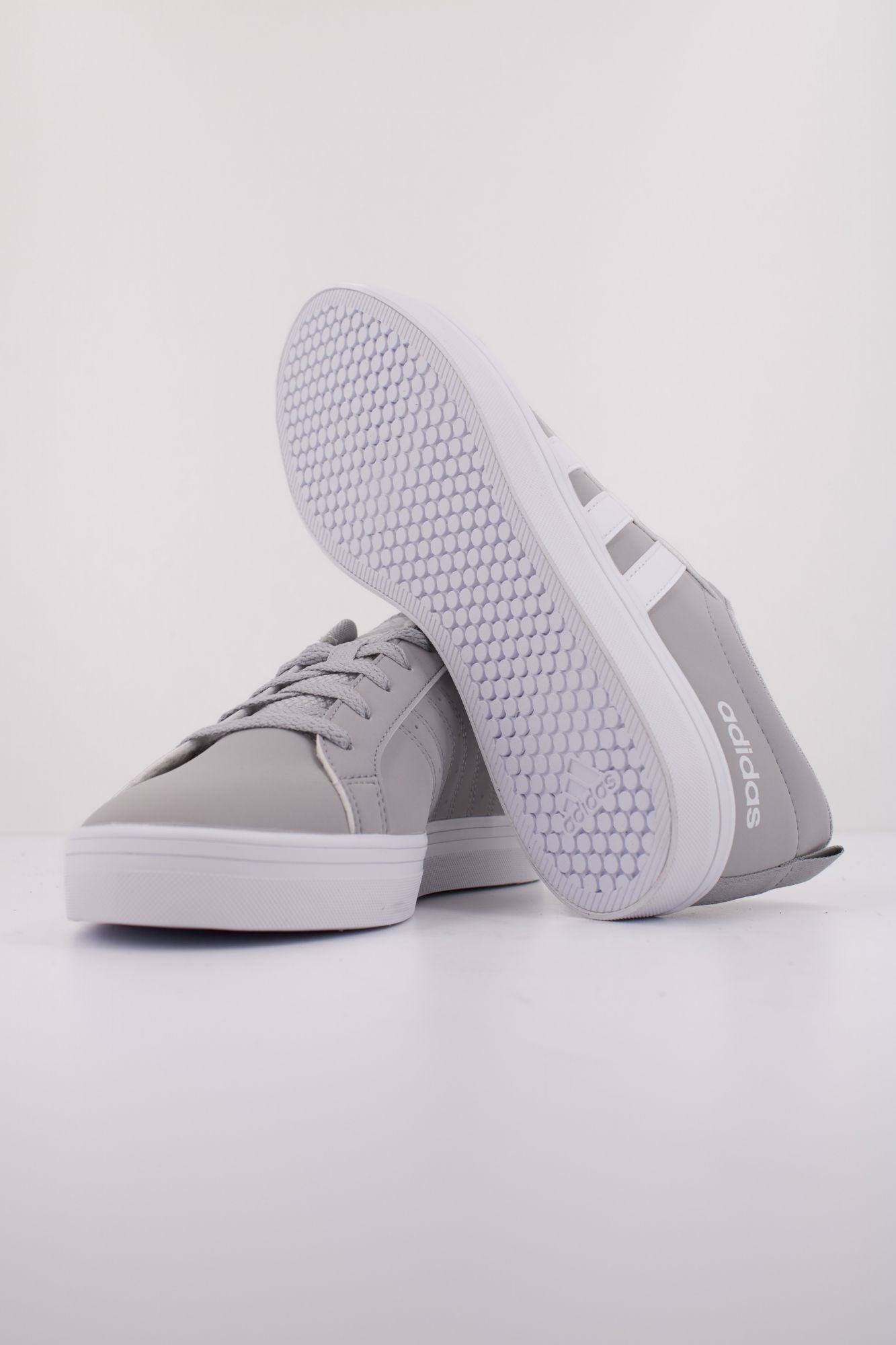 ADIDAS PACE 2.0 en color GRIS (5)