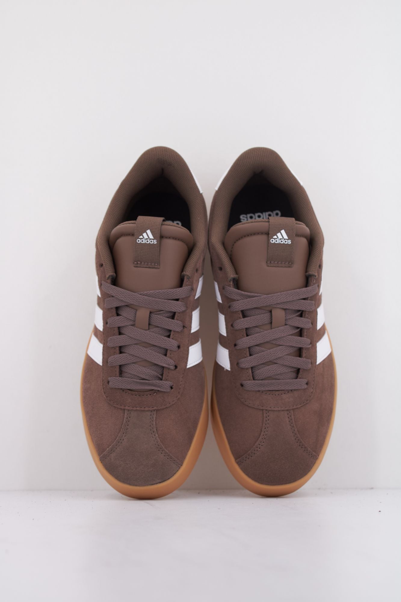 ADIDAS VL COURT 3.0 en color MARRON (3)