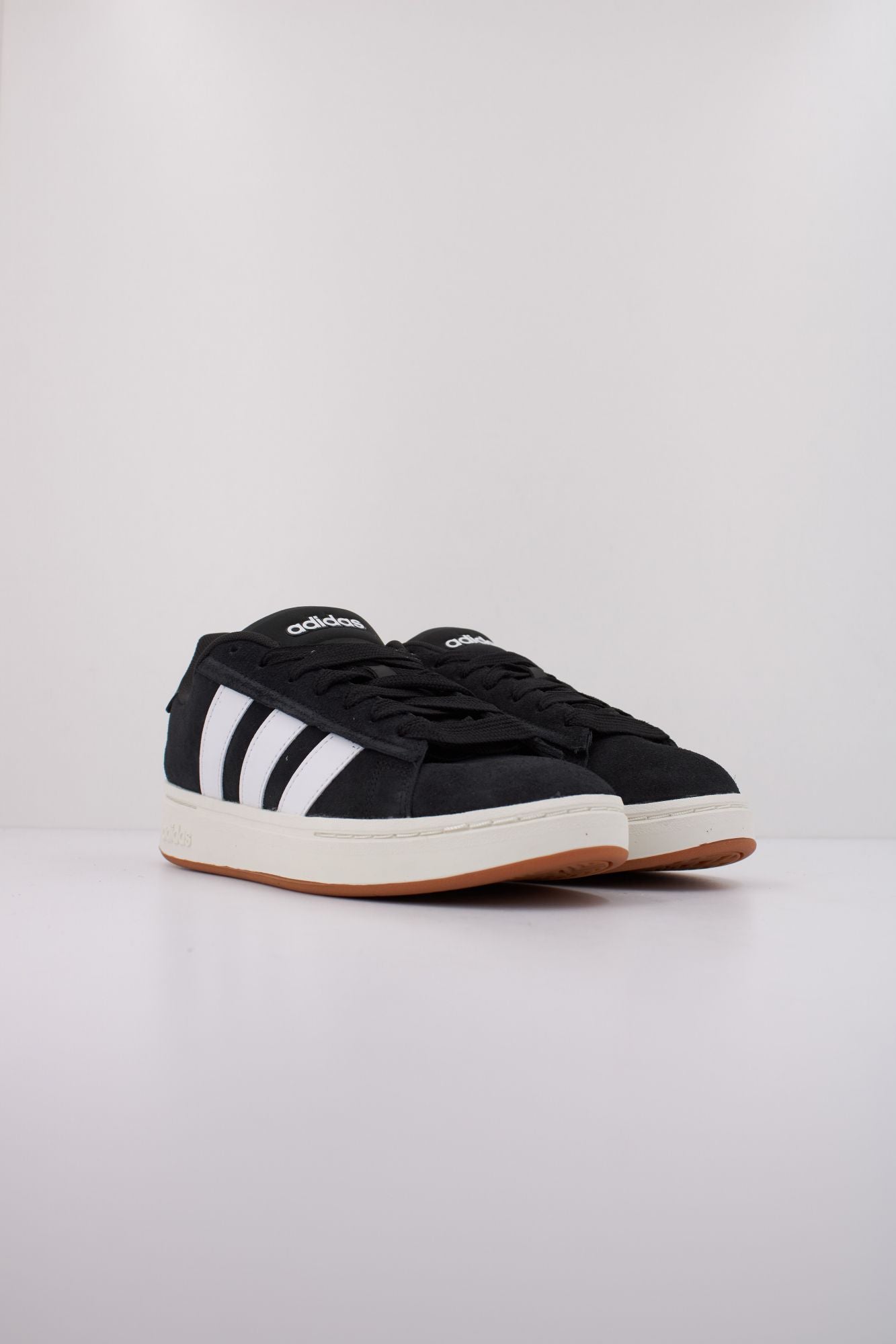 ADIDAS GRAND COURT ALPHA en color NEGRO (2)