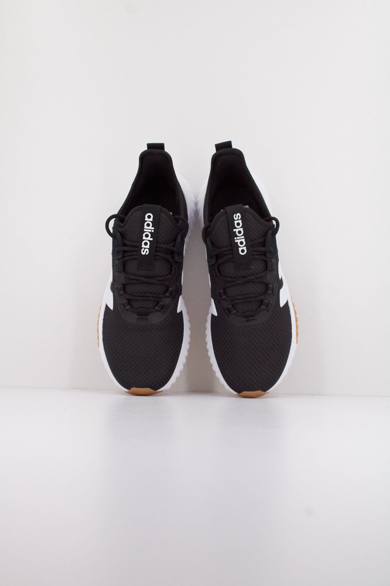 ADIDAS KAPTIR 4.0 en color NEGRO (3)