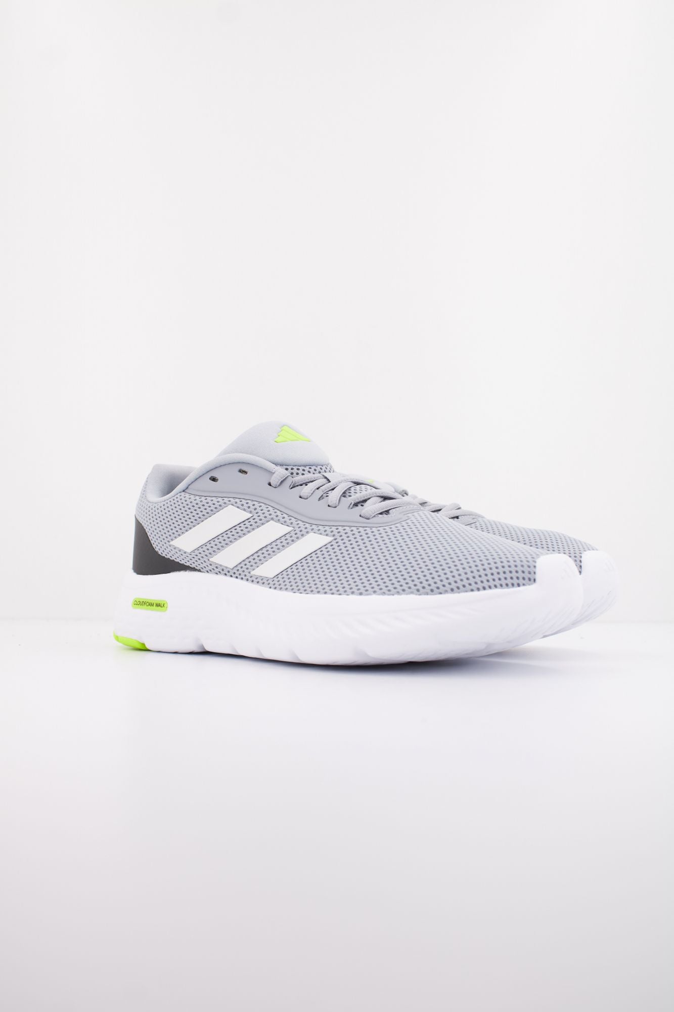 ADIDAS CLOUDFOAM MOVE en color GRIS (2)