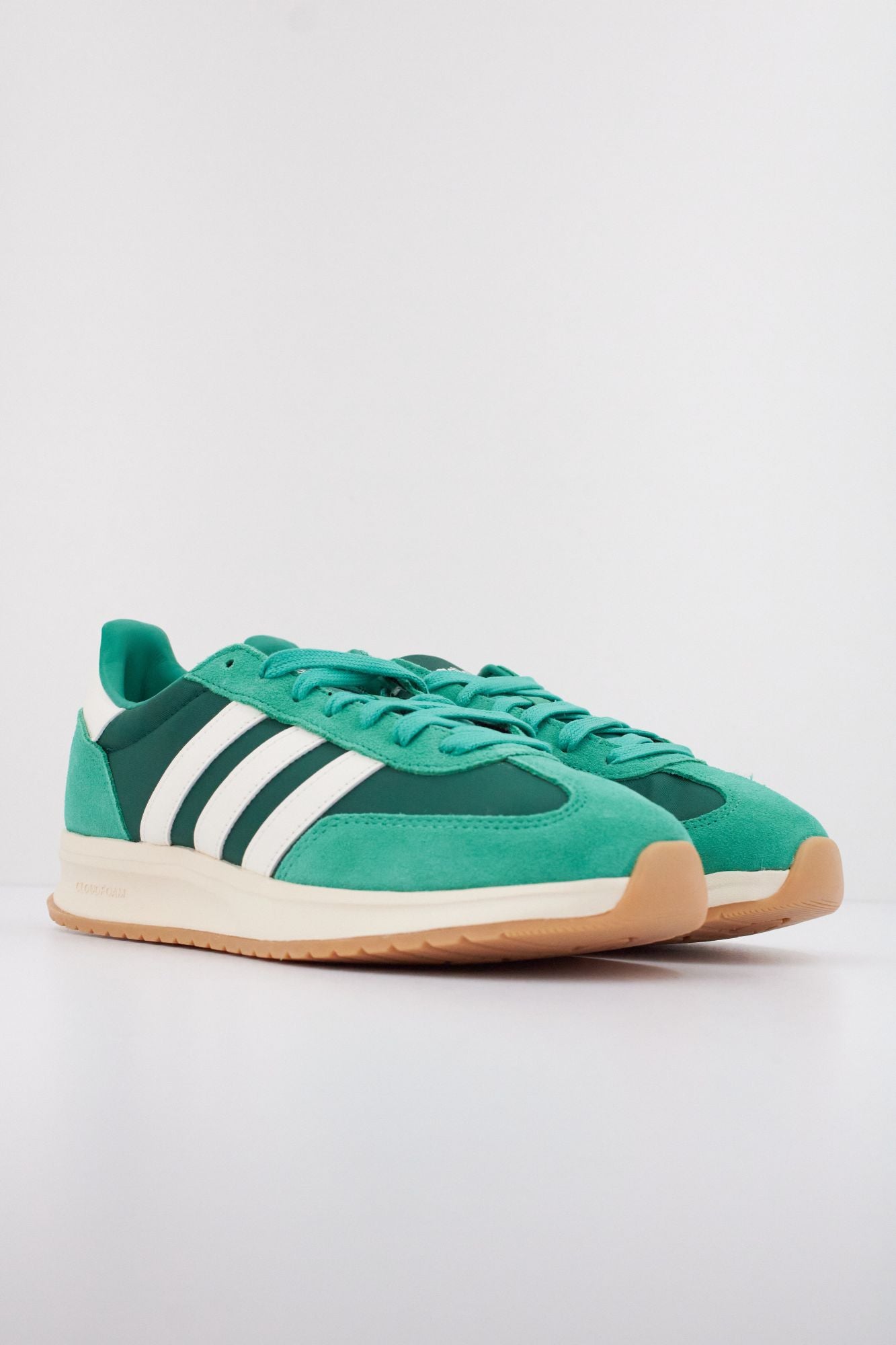 ADIDAS RUN 70s 2.0 en color VERDE (2)