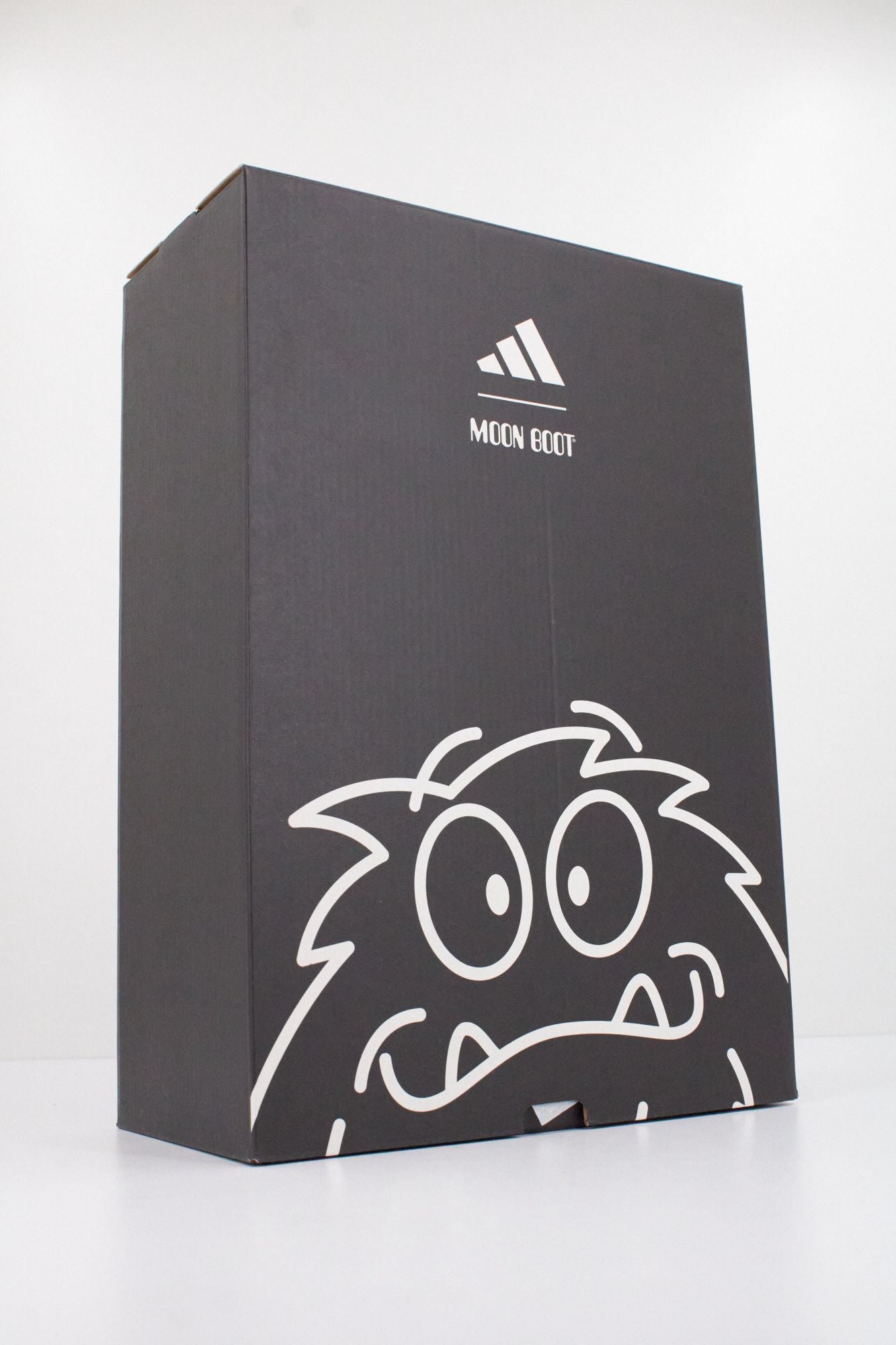 ADIDAS JP7685  en color NEGRO (6)