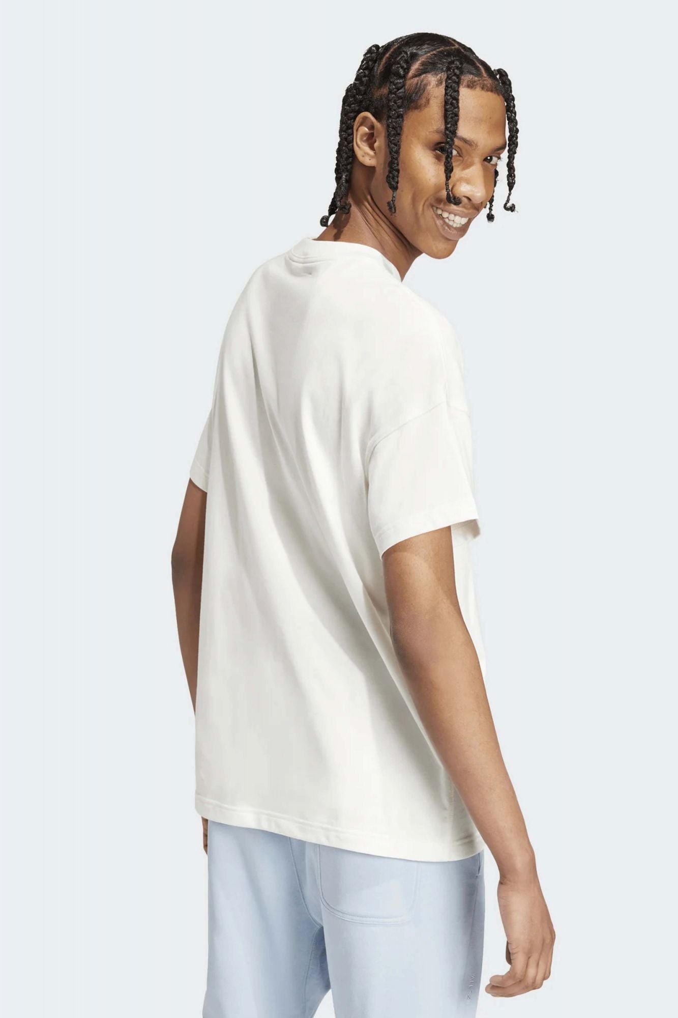 ADIDAS M A SZN T en color BLANCO (3)