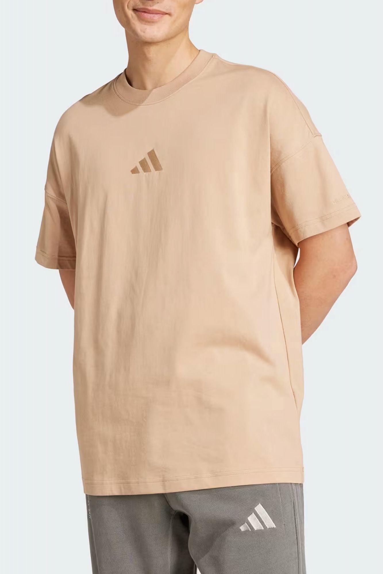 ADIDAS ALL SZN TEE en color MARRON (1)
