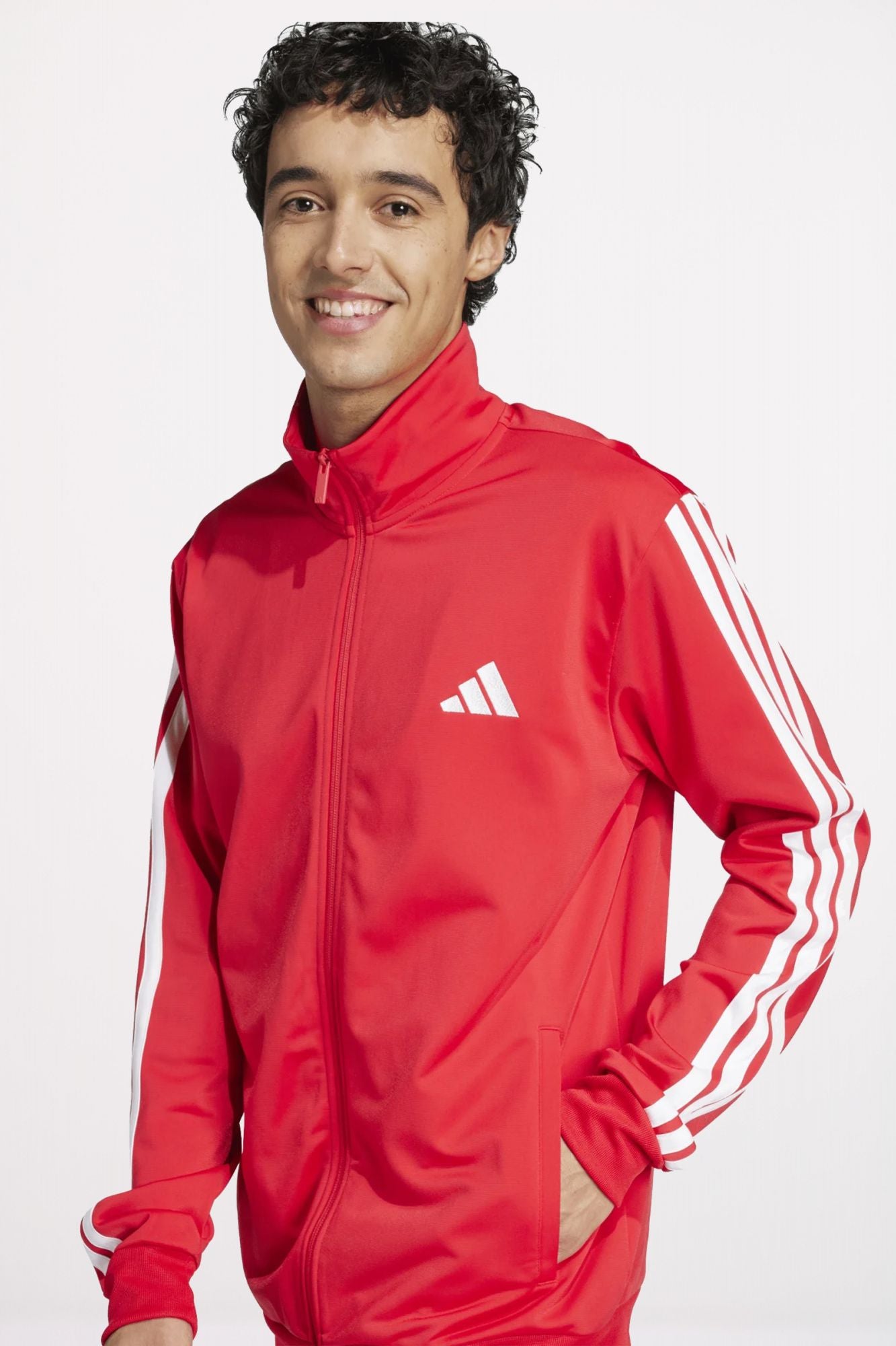 ADIDAS  M 3S TR TT TS  en color ROJO (1)