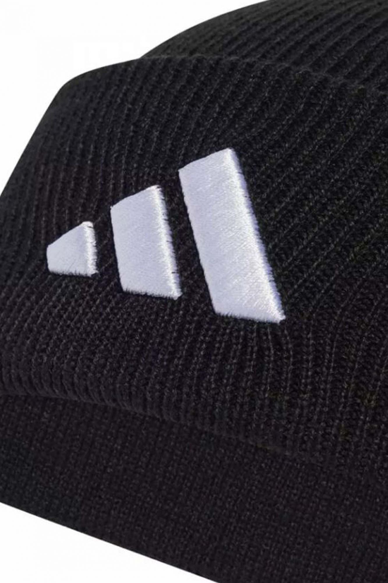 ADIDAS NEW LOG BEA CUF en color NEGRO (5)