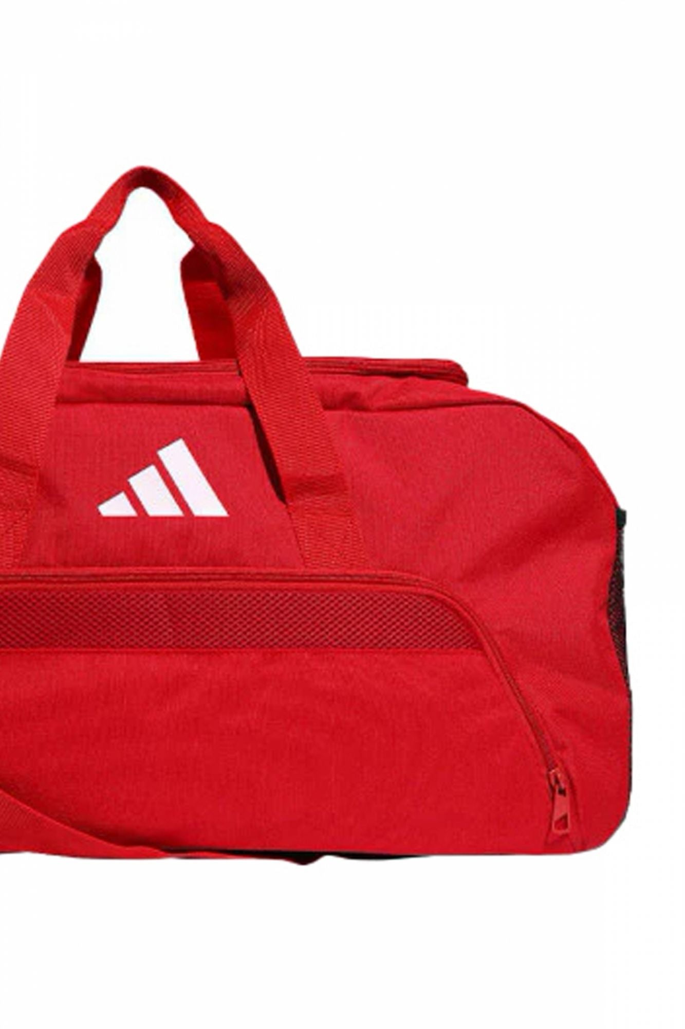 ADIDAS TIRO L DUFFLE M en color ROJO (3)