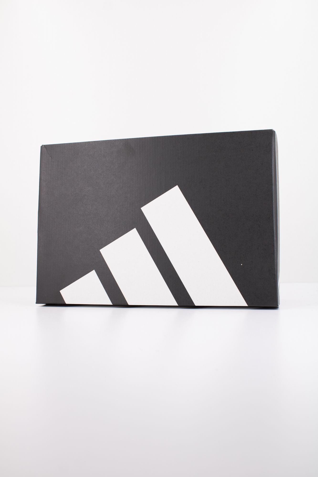 ADIDAS HOOPS 4.0 MID en color BLANCO (6)