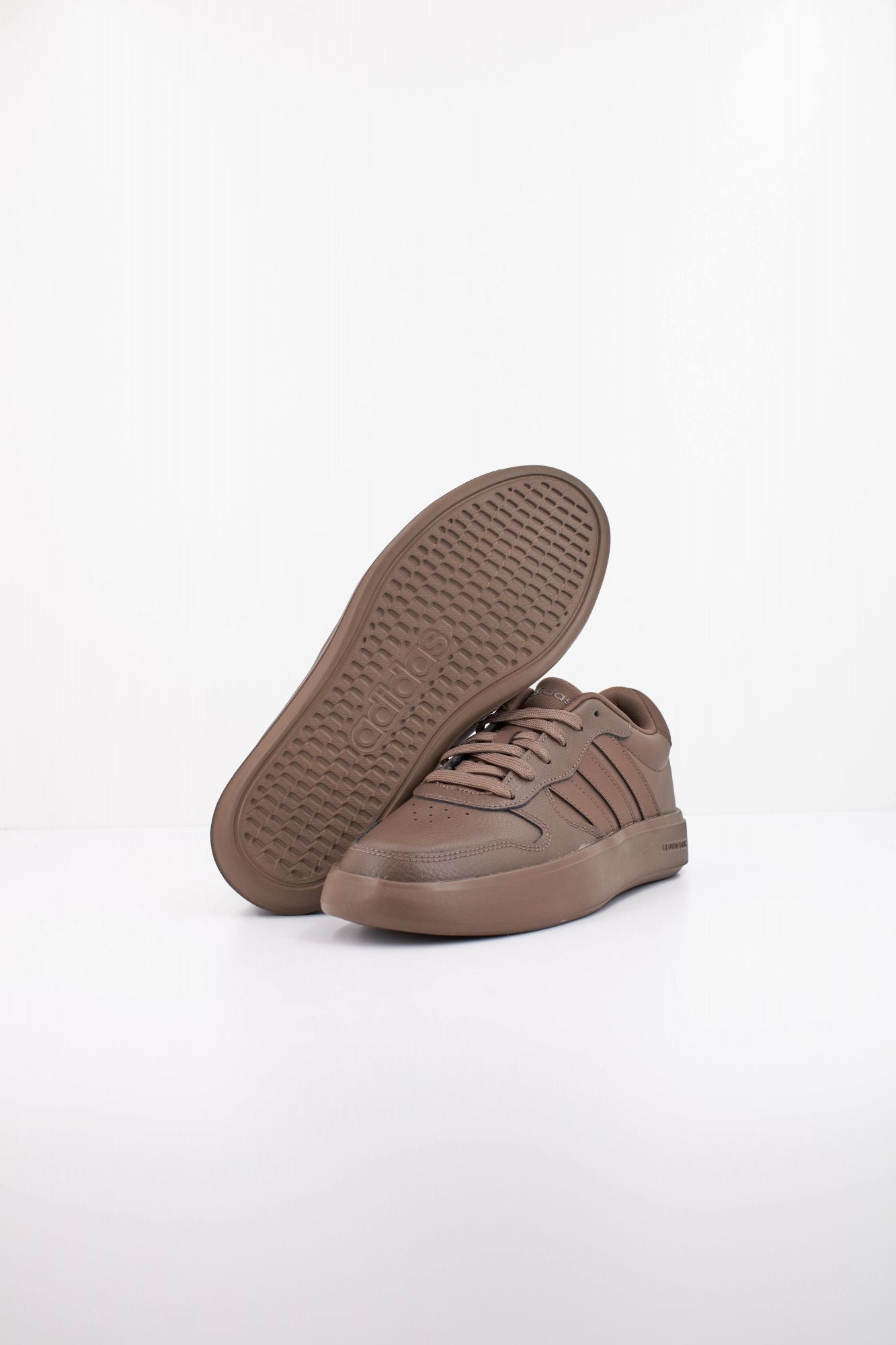 ADIDAS LITECOURT en color MARRON (3)