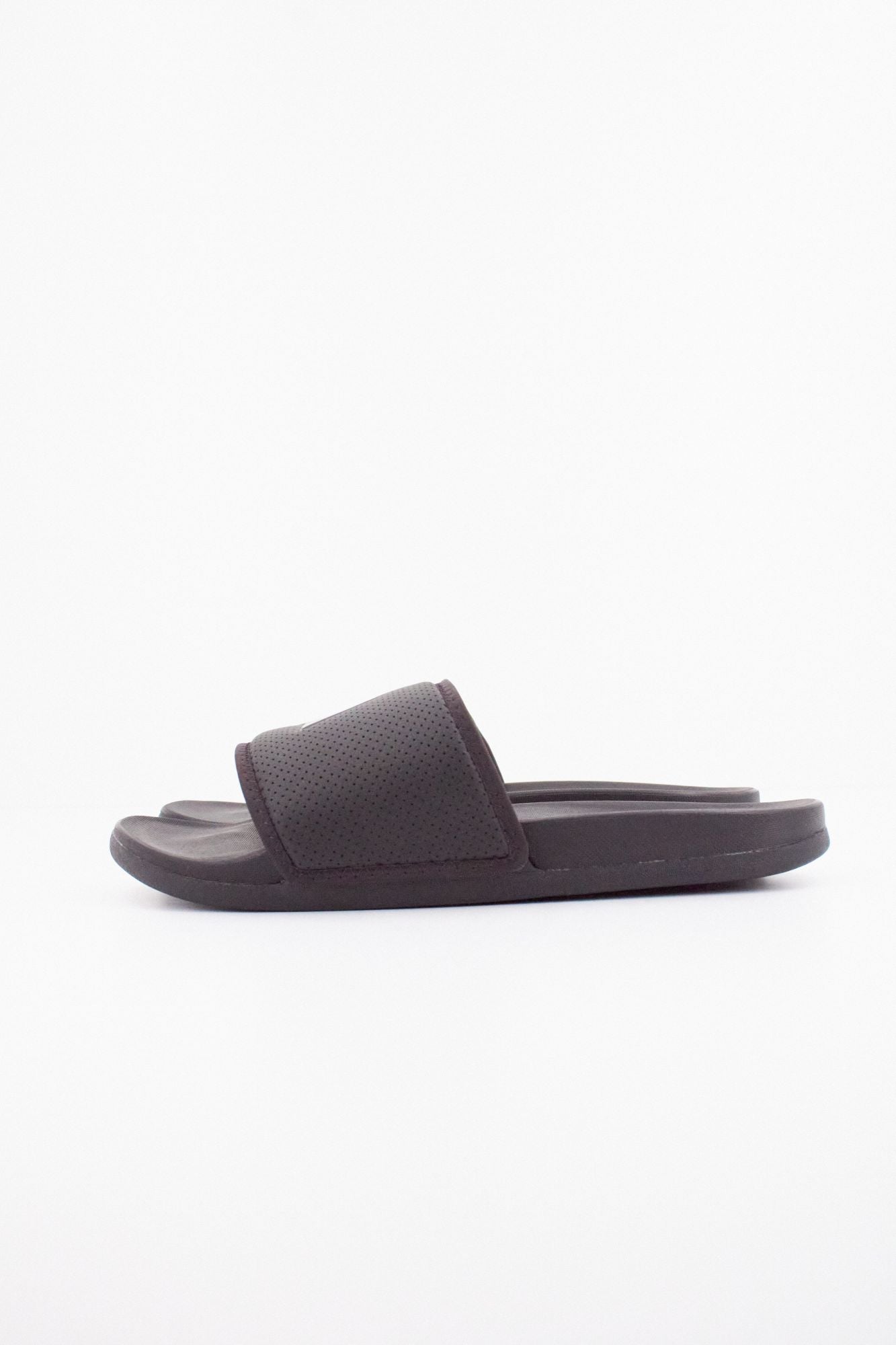 ADIDAS ADILETTE COMFORT en color NEGRO (1)