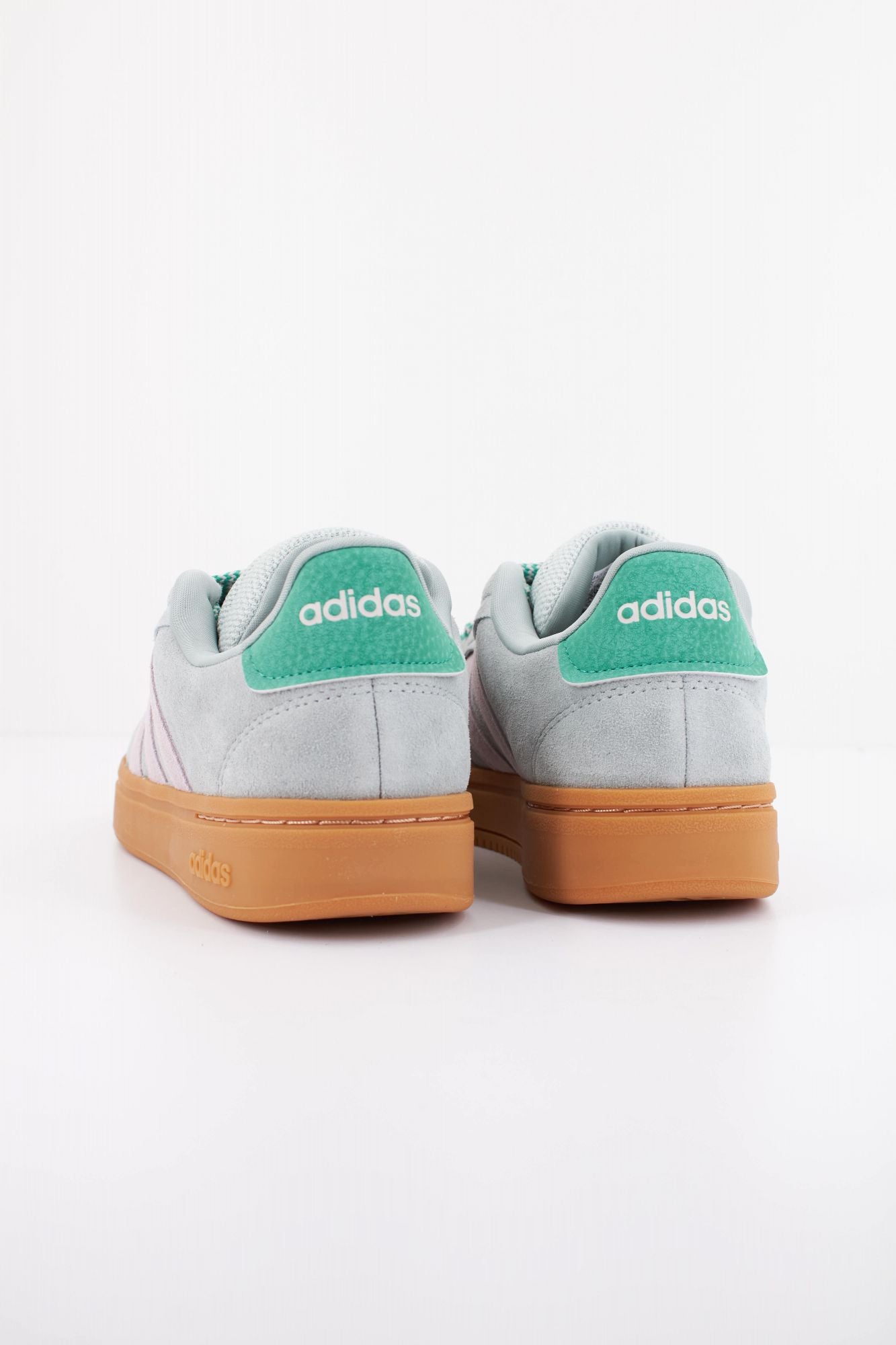 ADIDAS GRAND COURT ALPHA 0 en color VERDE (4)