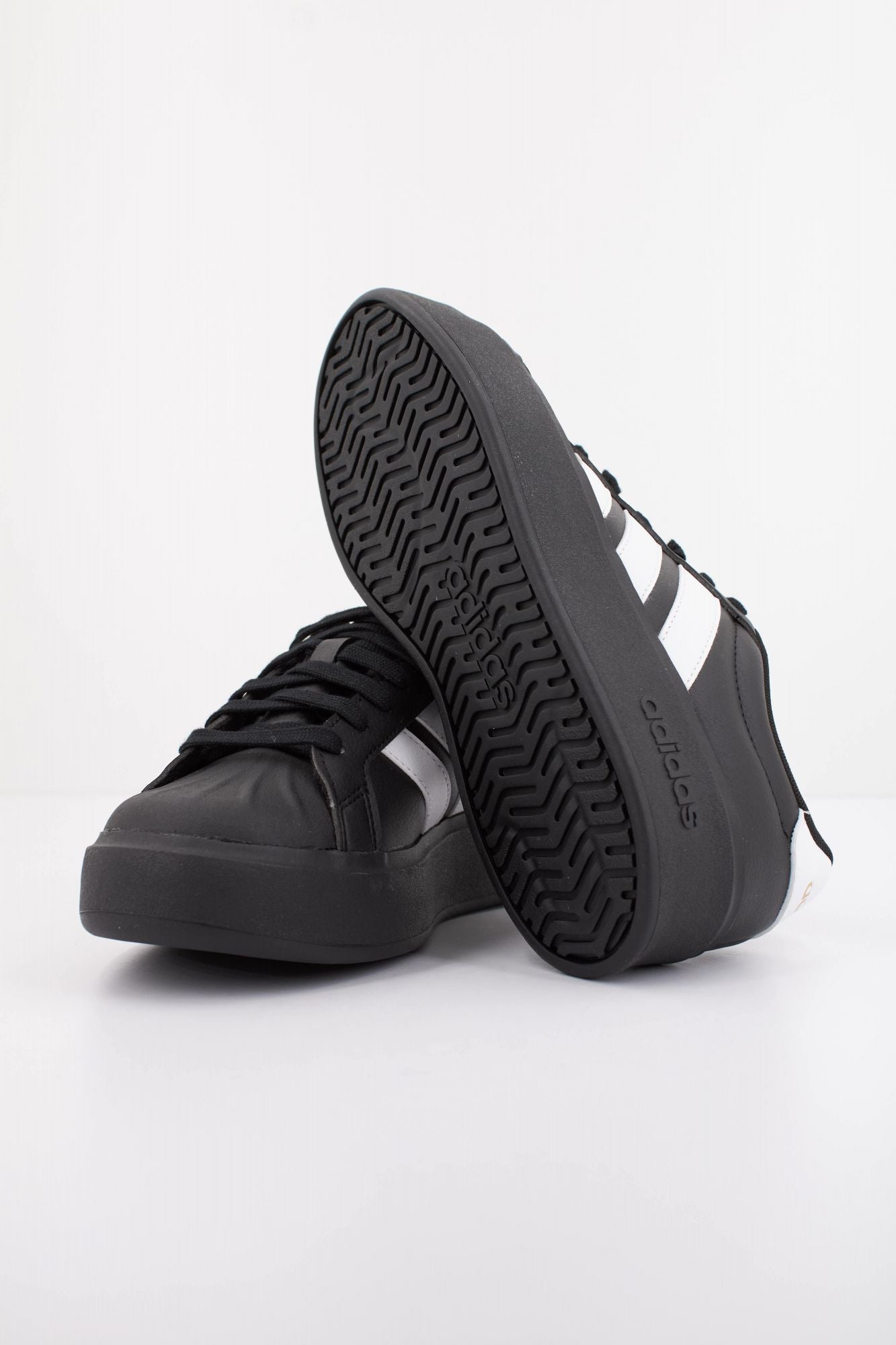 ADIDAS STREETTALK BOLD en color NEGRO (5)