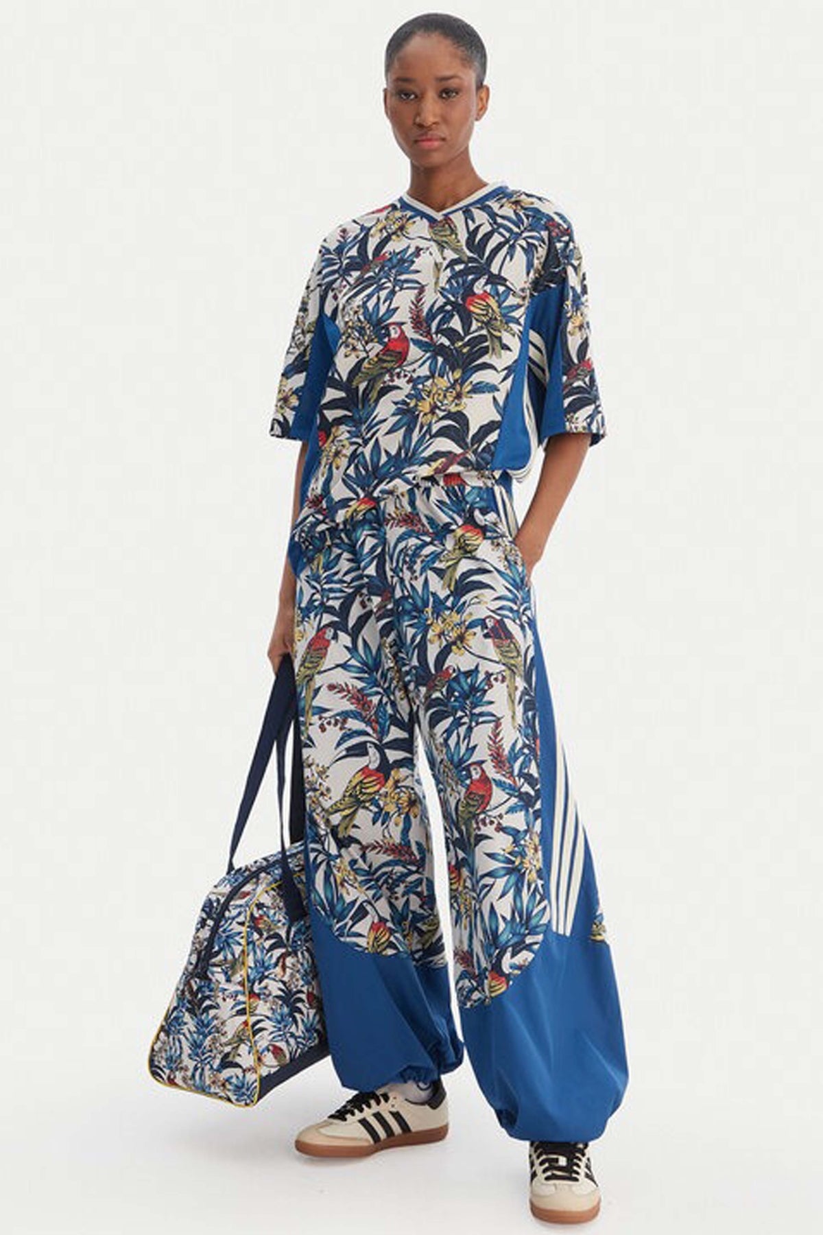 ADIDAS FARM PRM PANTS en color AZUL (1)