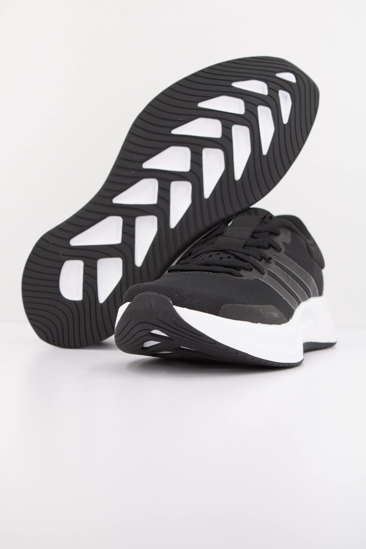 ADIDAS TREADMOVE W en color NEGRO (5)