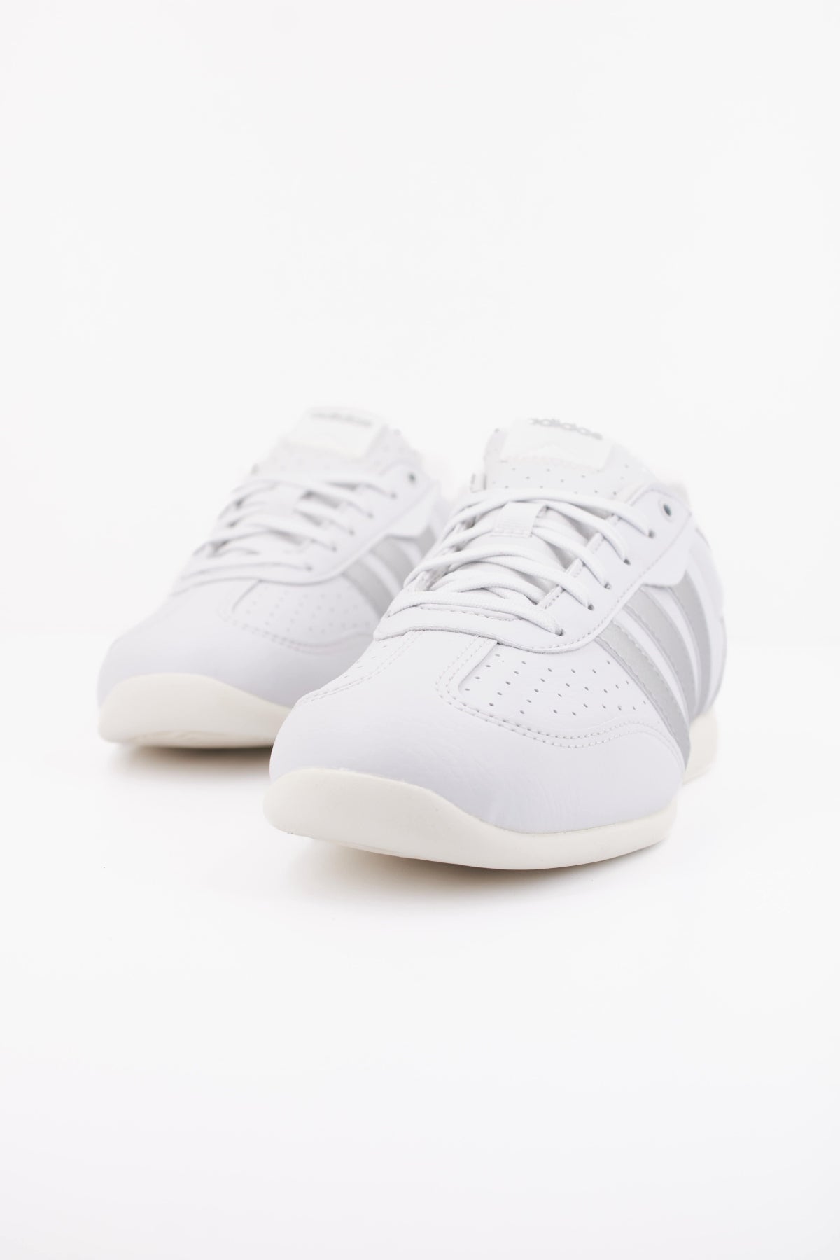 ADIDAS BARREDA LO en color BLANCO (2)