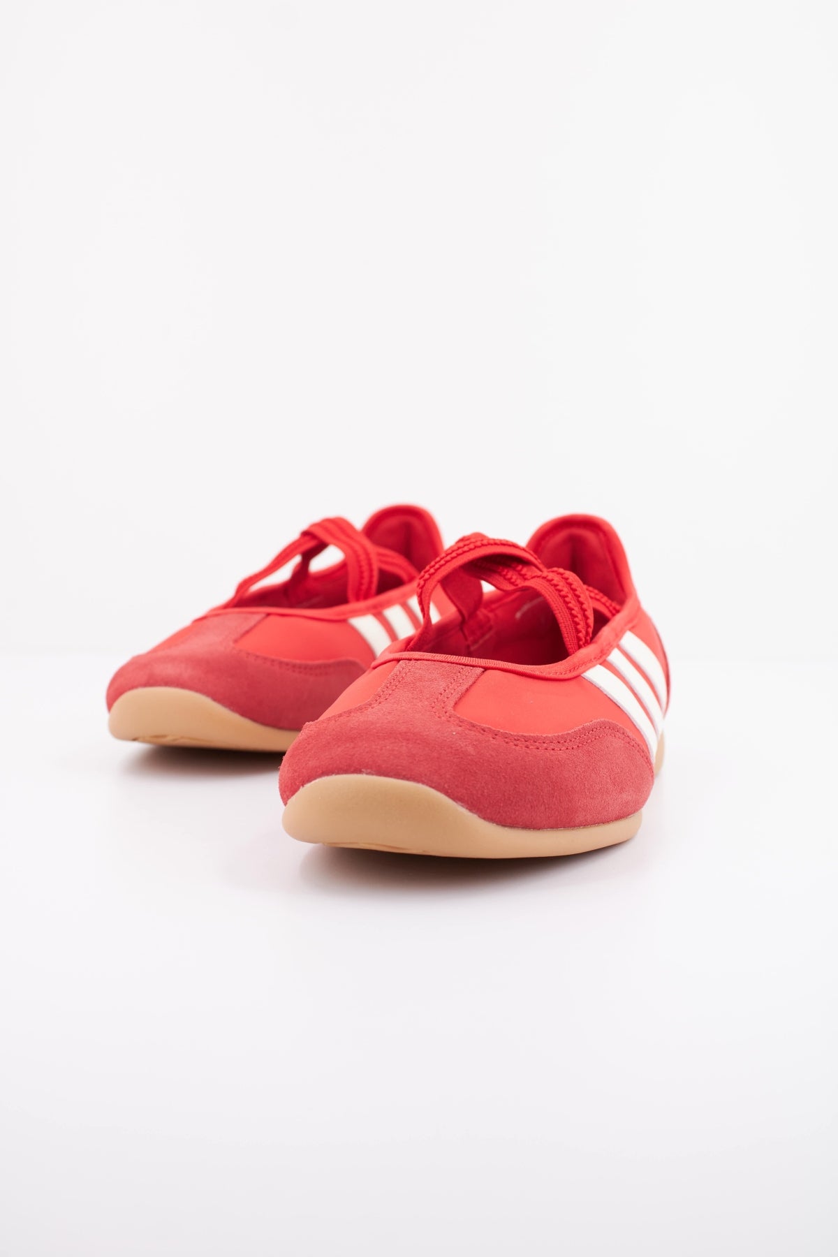 ADIDAS BARREDA MARY JANE en color ROJO (2)