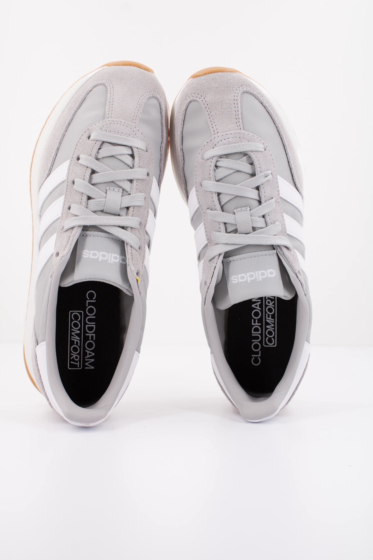 ADIDAS RUN 70S 2.0 en color GRIS (3)