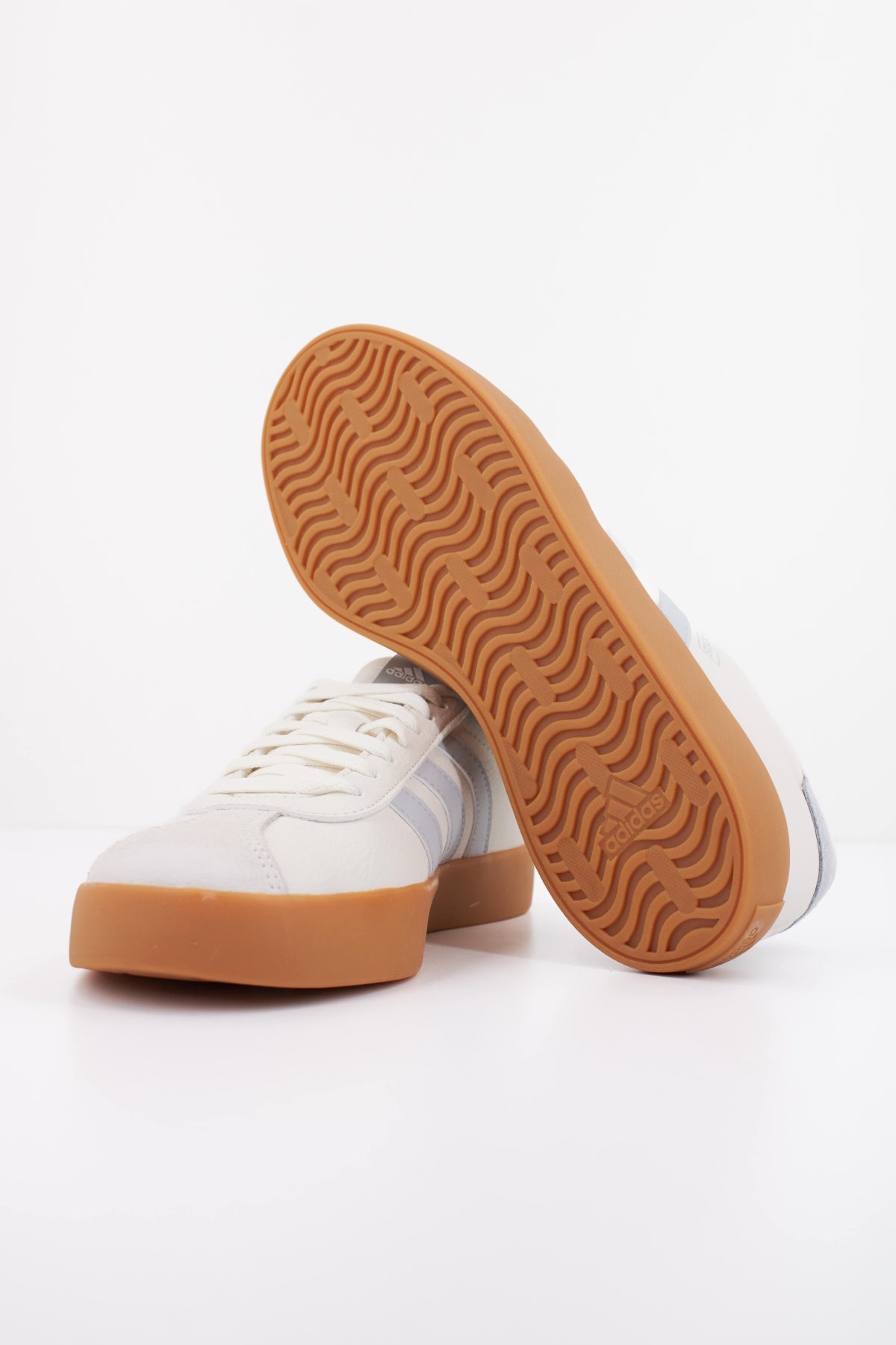 ADIDAS VL COURT 3.0 en color BLANCO (5)