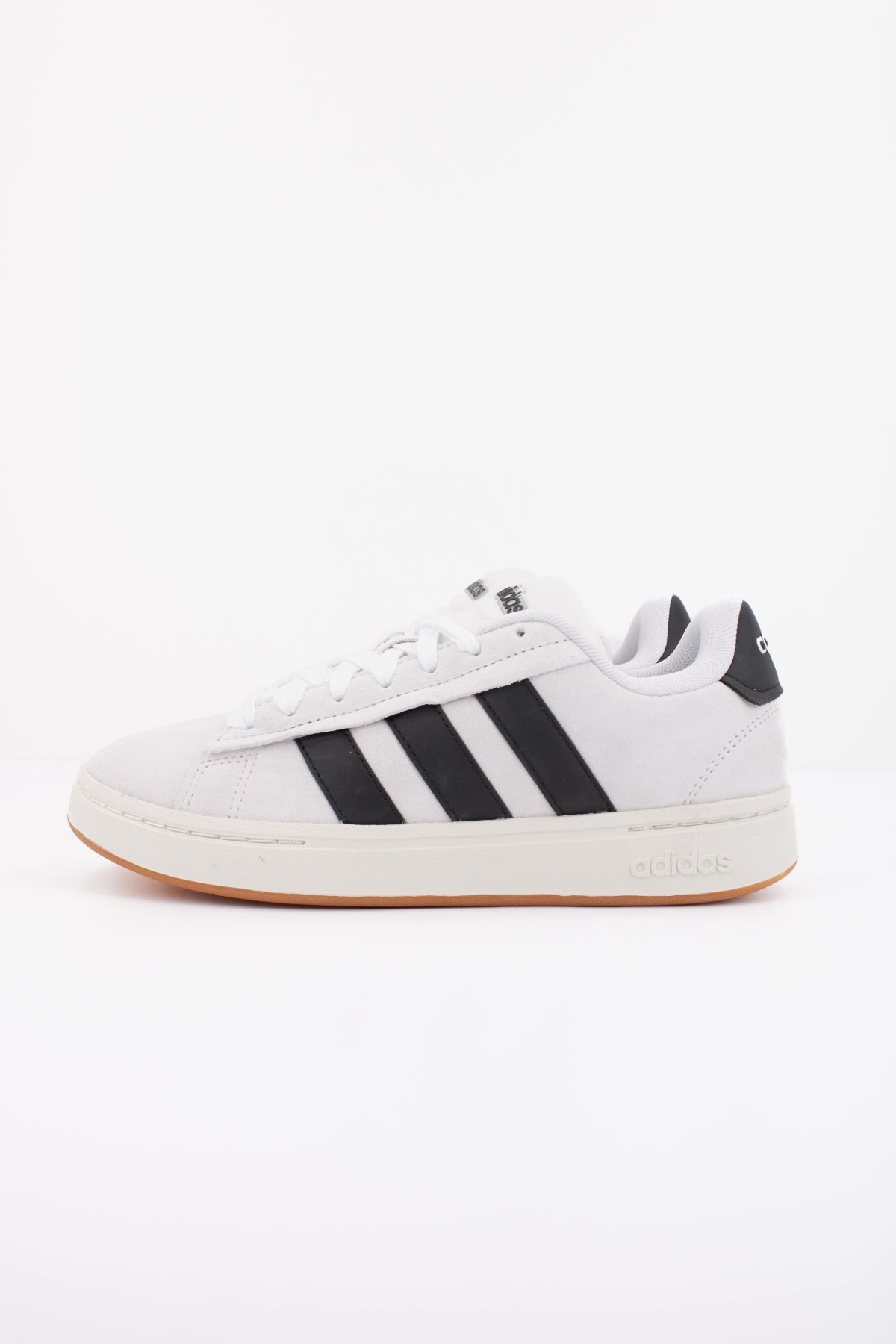 ADIDAS GRAND COURT ALPHA 0 en color BLANCO (1)