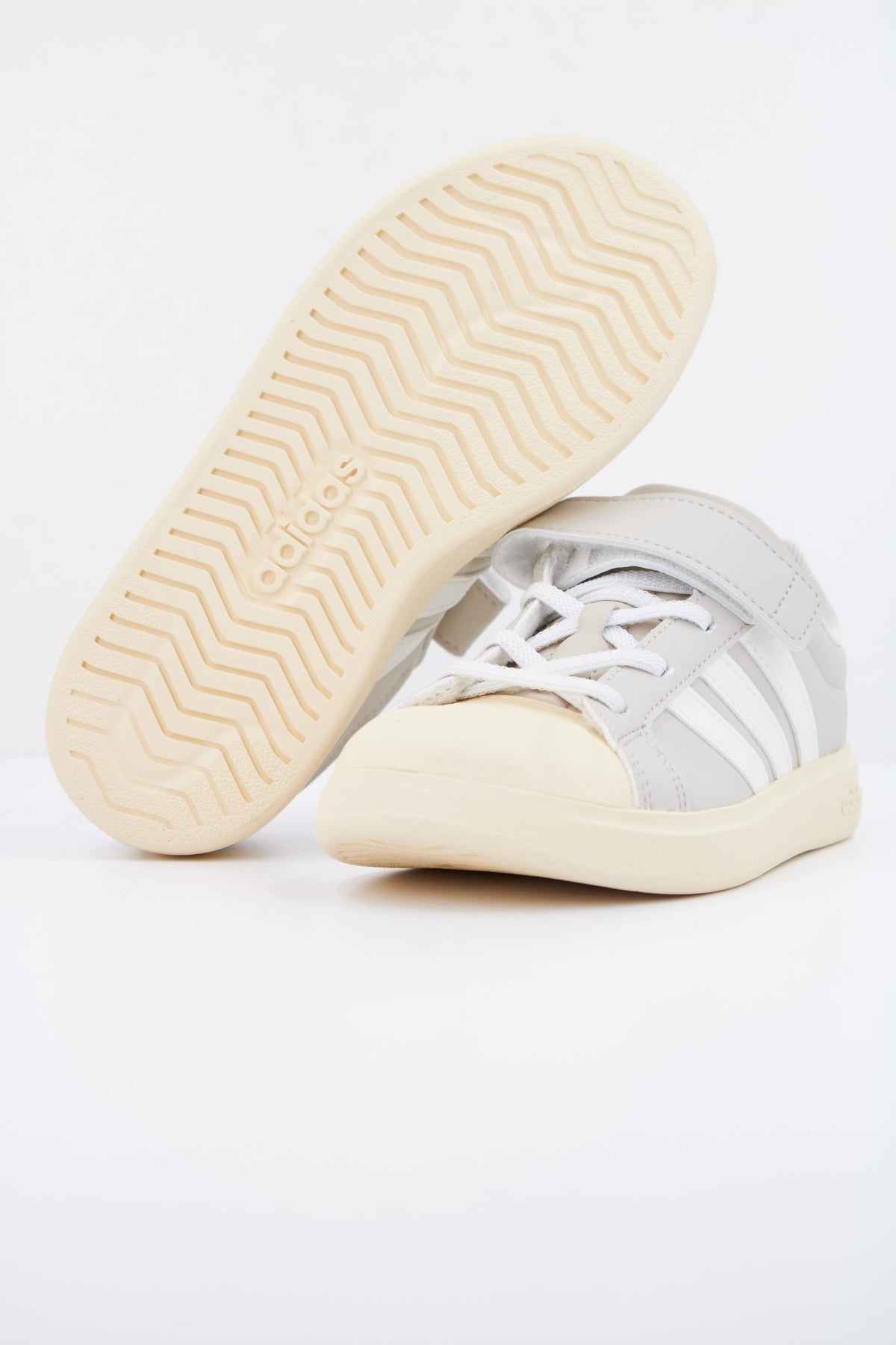 ADIDAS  STREETTALK EL C  en color MARRON CLARO (5)