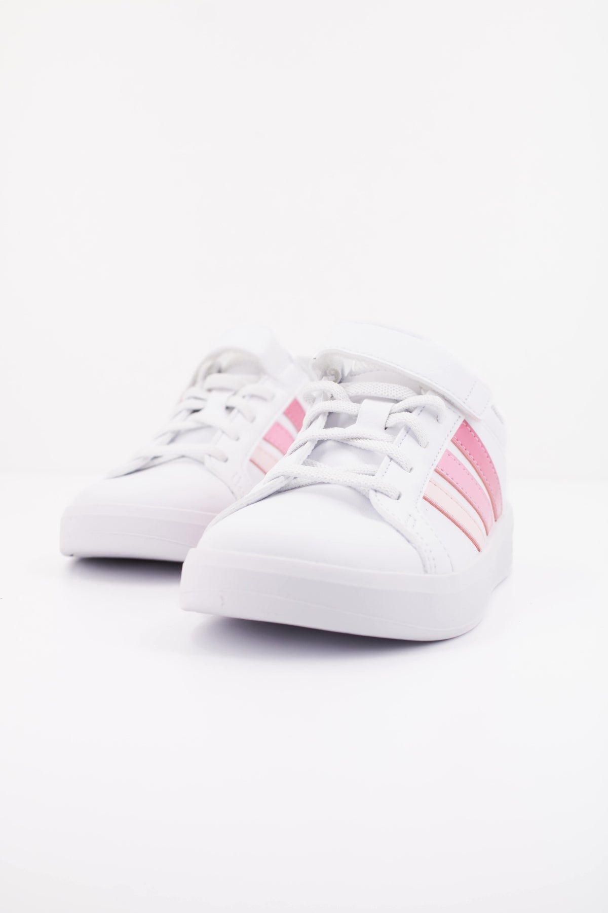 ADIDAS GRAND COURT 3.0 en color BLANCO (2)