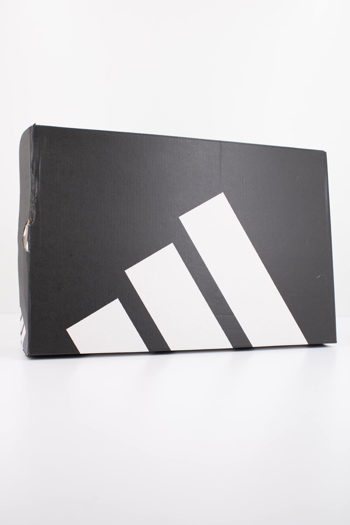 ADIDAS ADIPISTA en color BEIS (6)