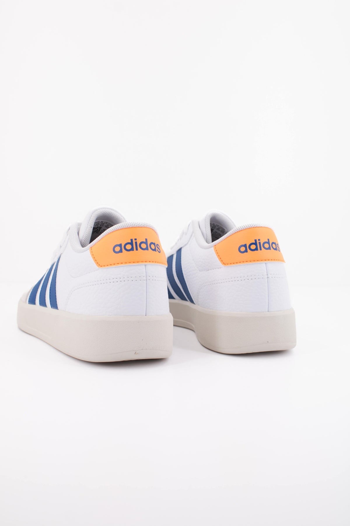 ADIDAS BREAKNET 3.0 en color BLANCO (4)