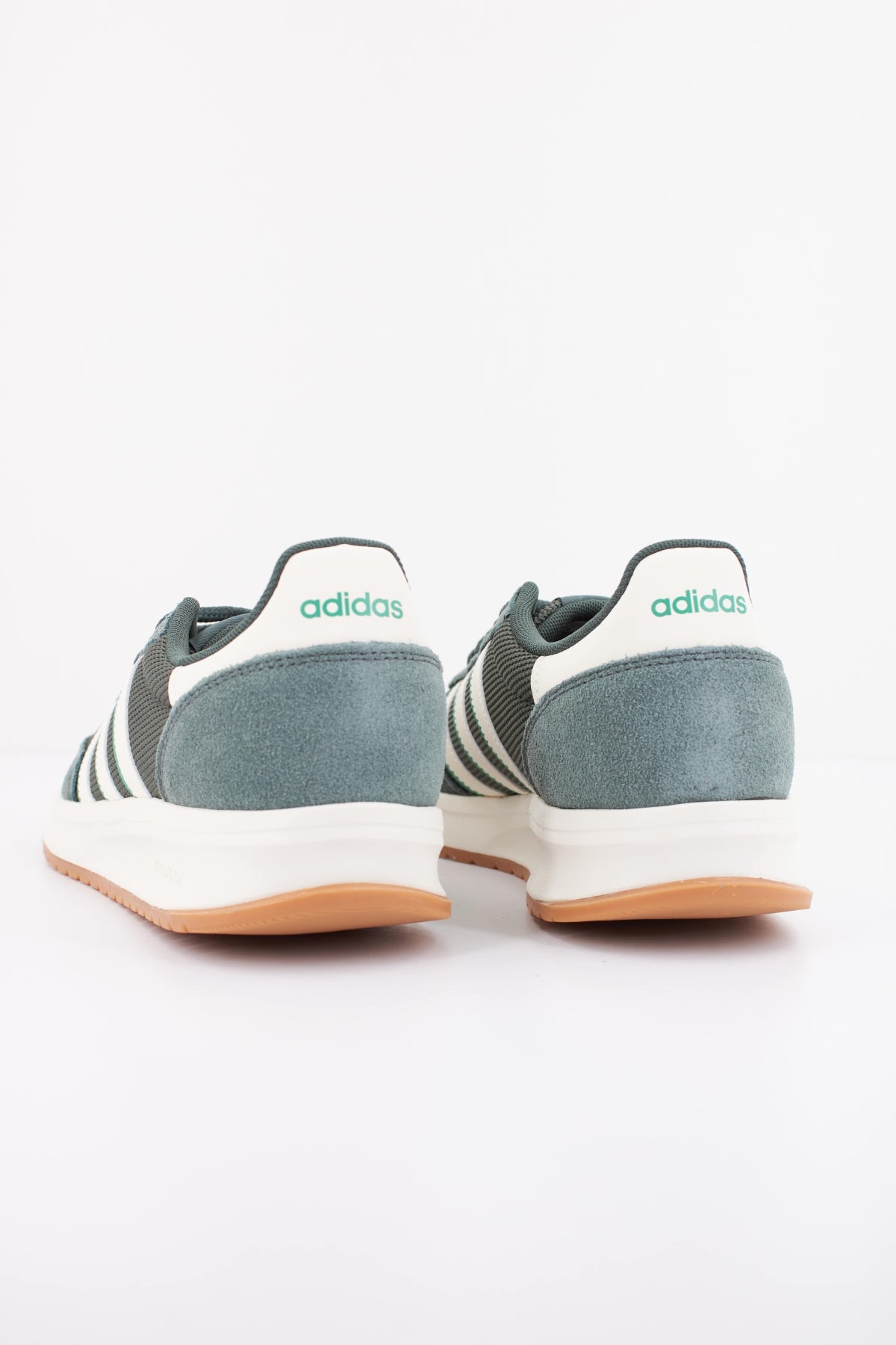 ADIDAS RUN 70S 2.0 en color VERDE (4)