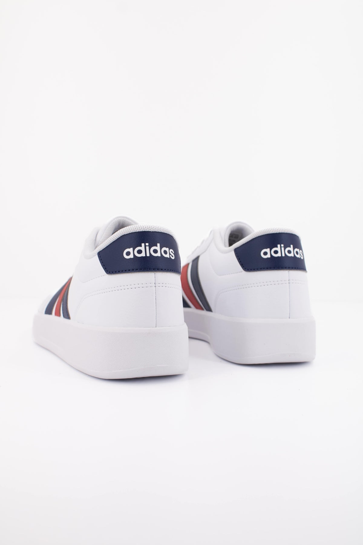 ADIDAS BREAKNET 3.0 en color BLANCO (4)