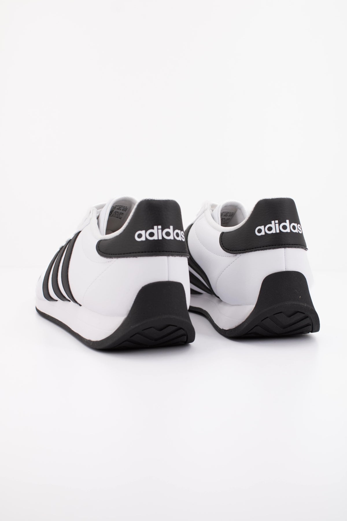 ADIDAS RUNVISTA en color BLANCO (4)