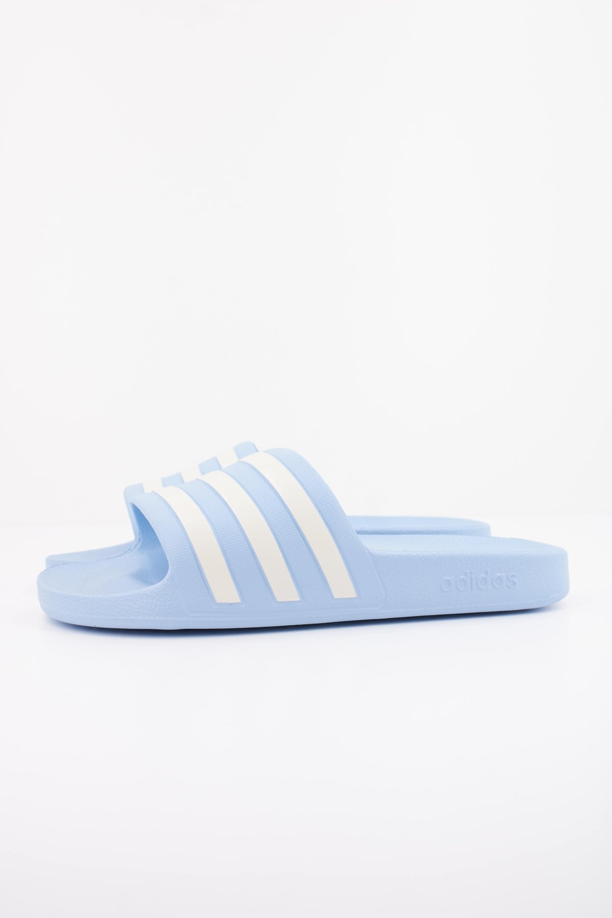 ADIDAS ADILETTE AQUA en color AZUL (1)