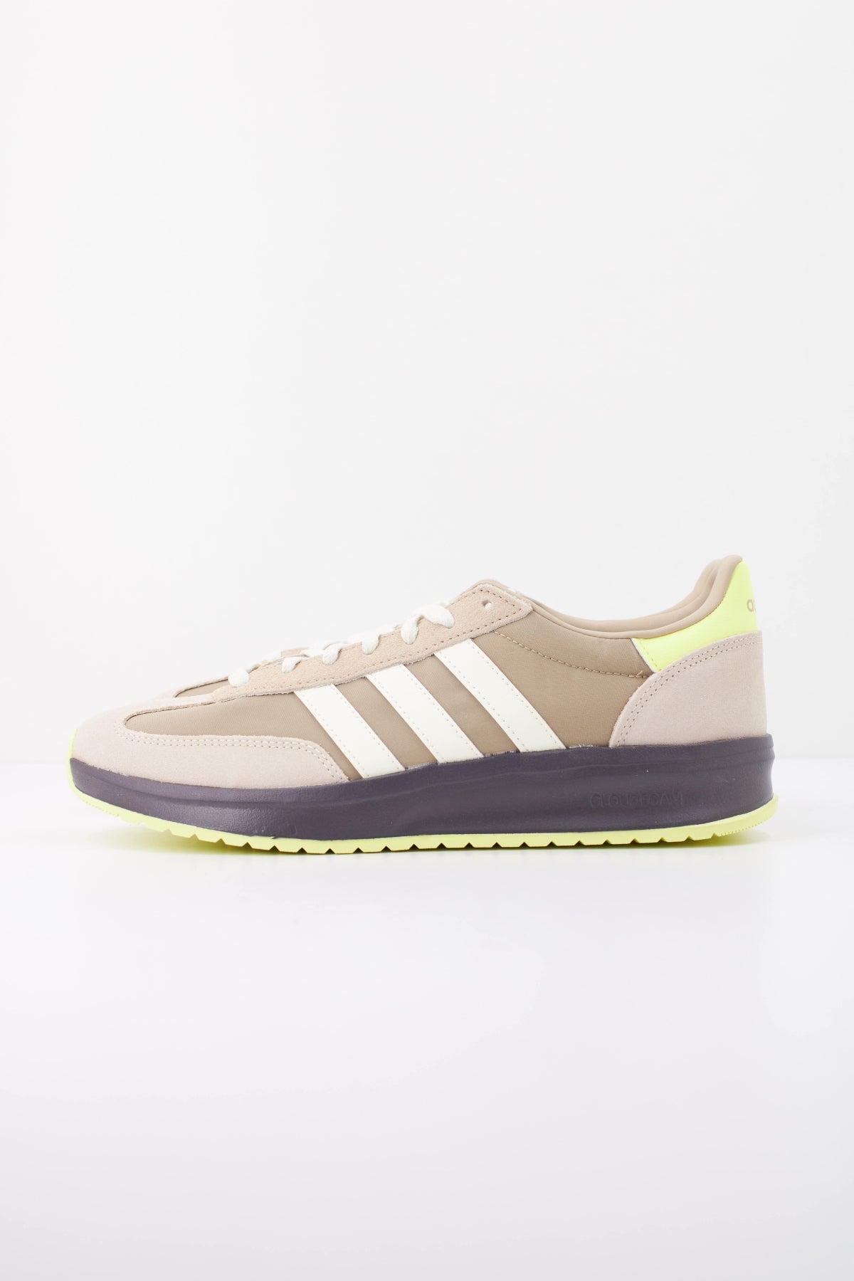 ADIDAS KJ7183 en color VERDE (1)