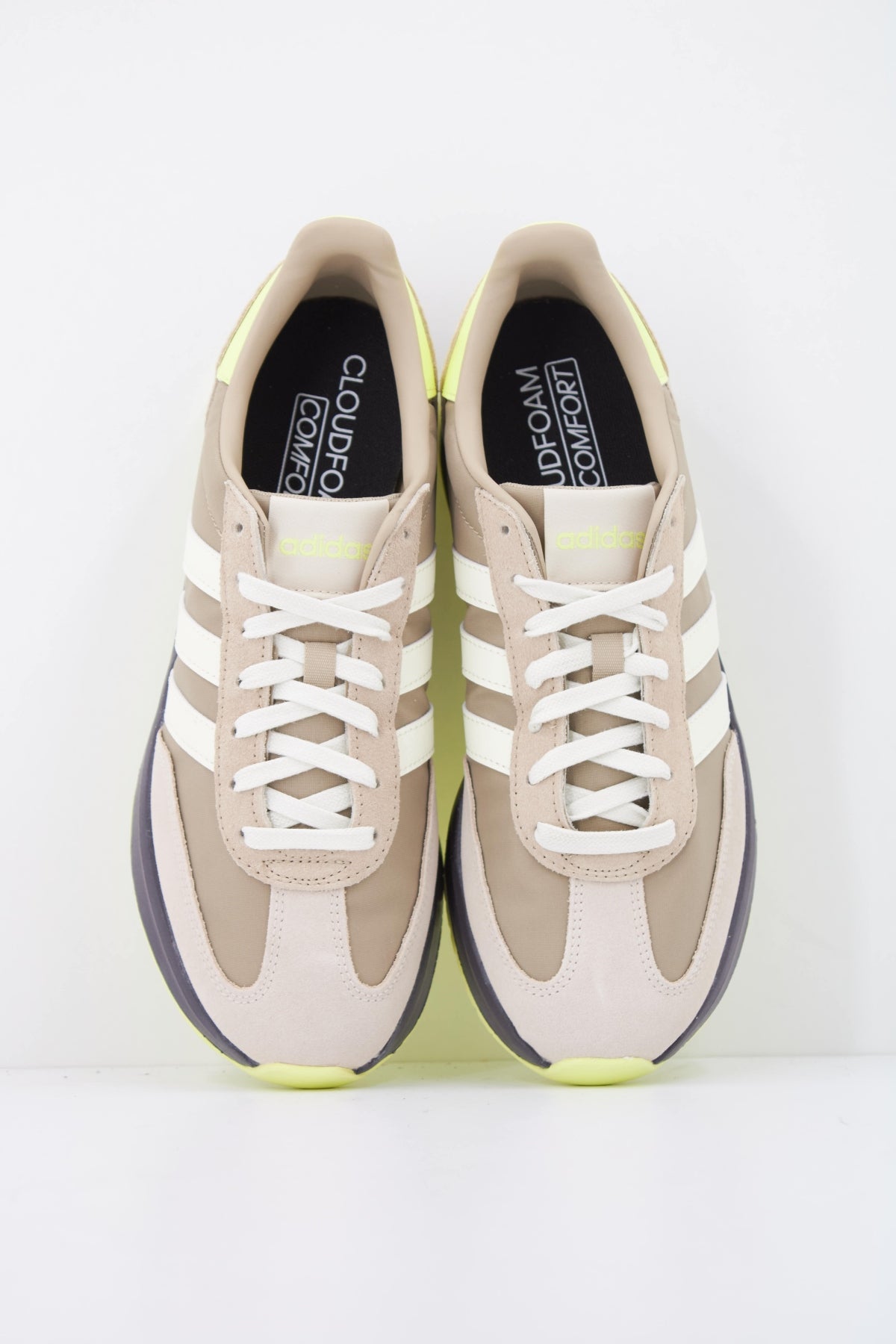 ADIDAS KJ7183 en color VERDE (3)