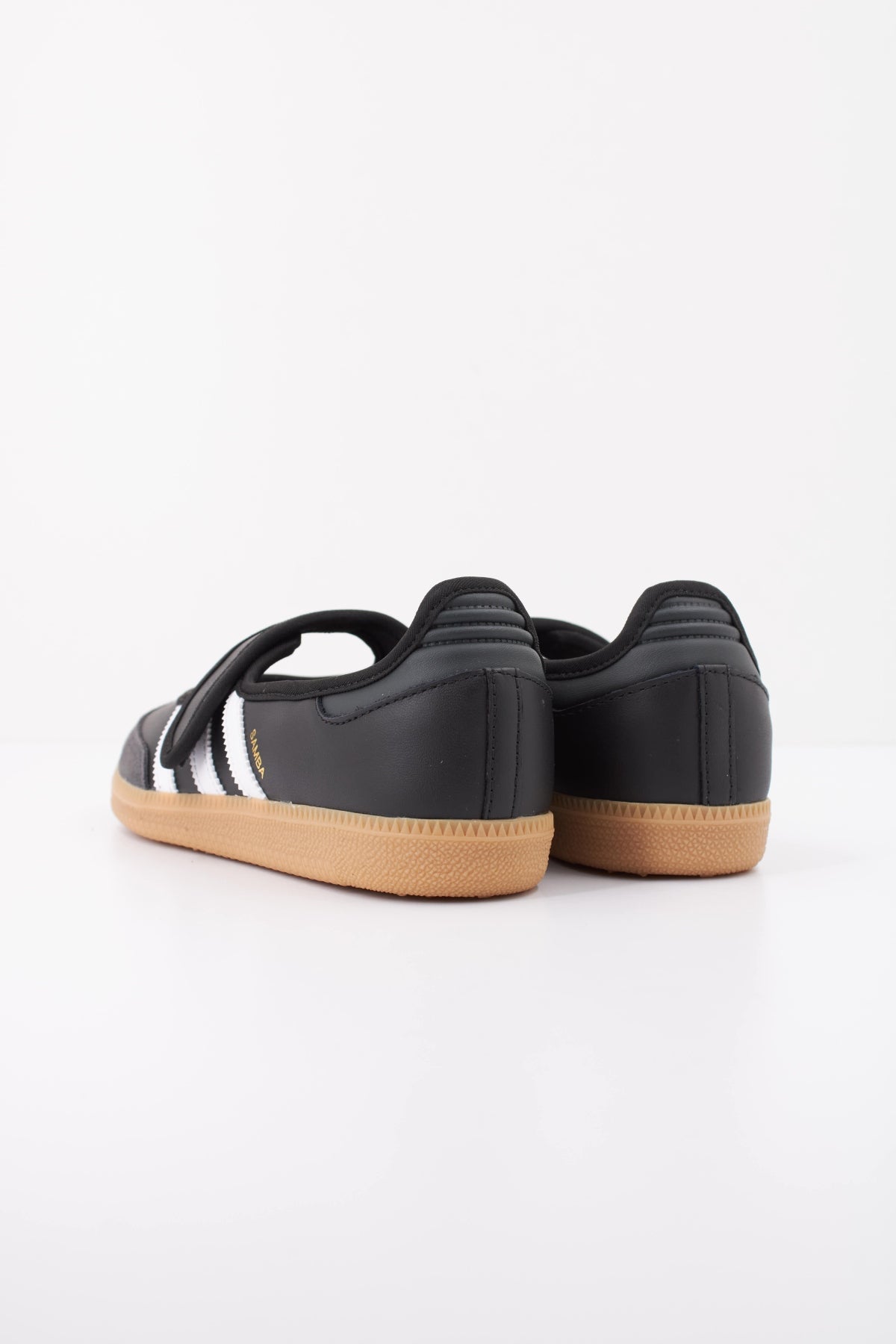 ADIDAS ORIGINALS JQ6445 SAMBA JANE W  en color NEGRO (4)