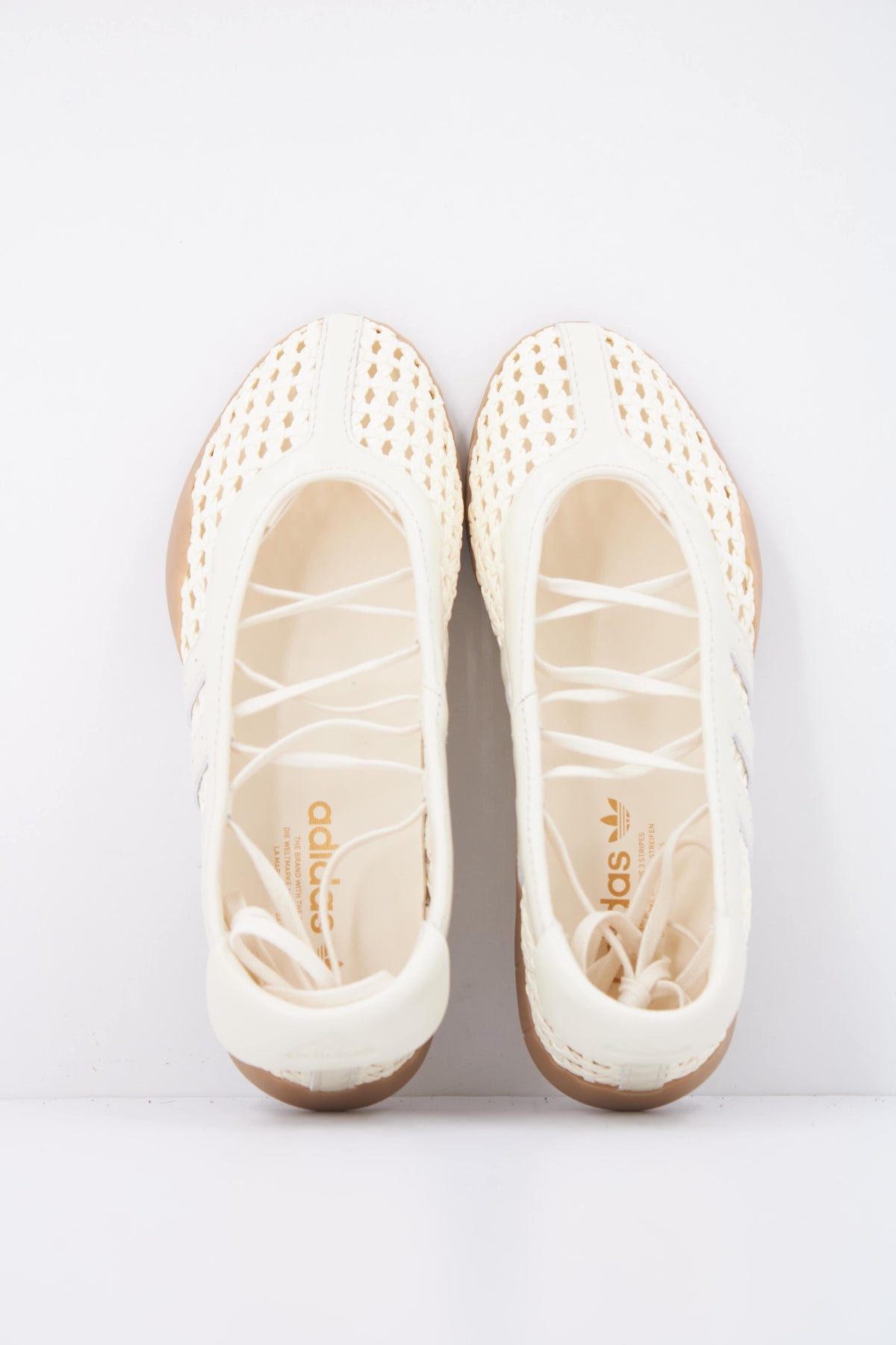 ADIDAS ORIGINALS TAEKWONDO MEI BALLE  en color BLANCO (3)