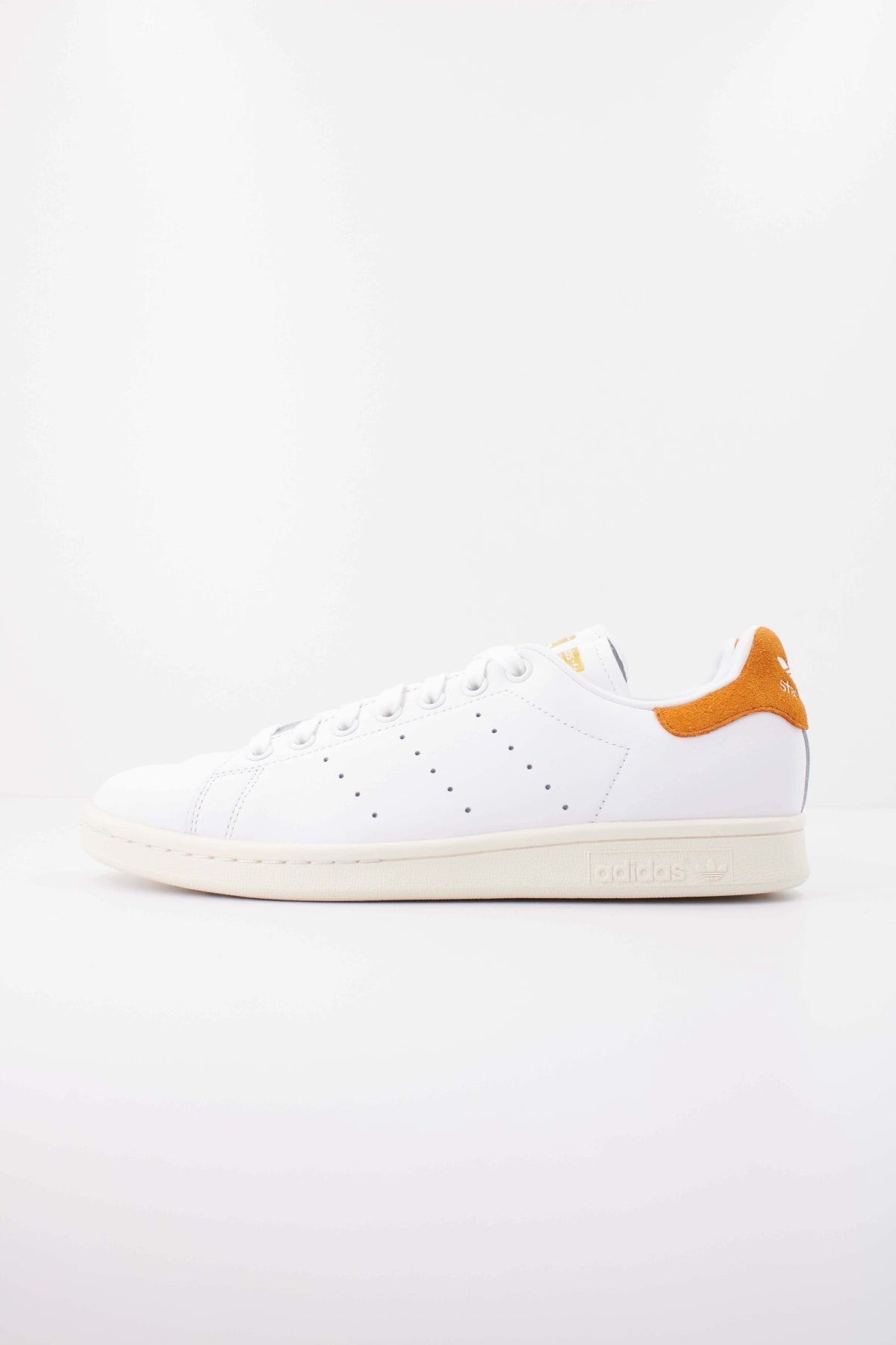 ADIDAS ORIGINALS JH7426 STAN SMITH en color BLANCO (1)