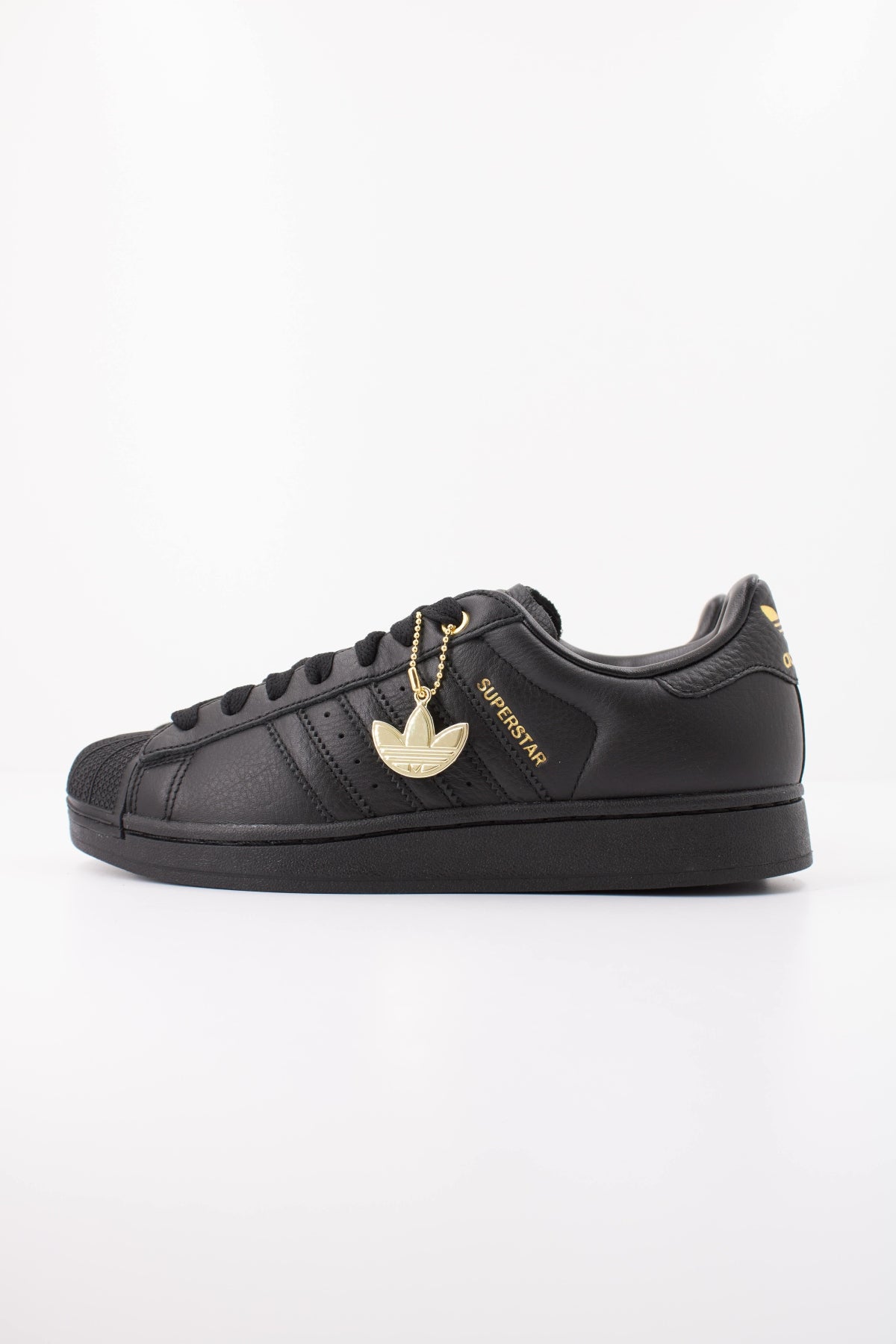 ADIDAS ORIGINALS KK4722 SUPERSTAR II en color NEGRO (1)