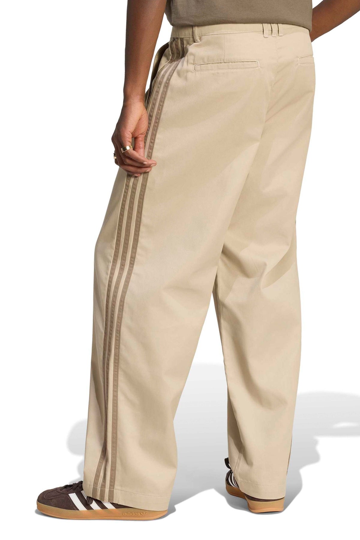 ADIDAS ORIGINALS KE4175 en color BEIS (2)