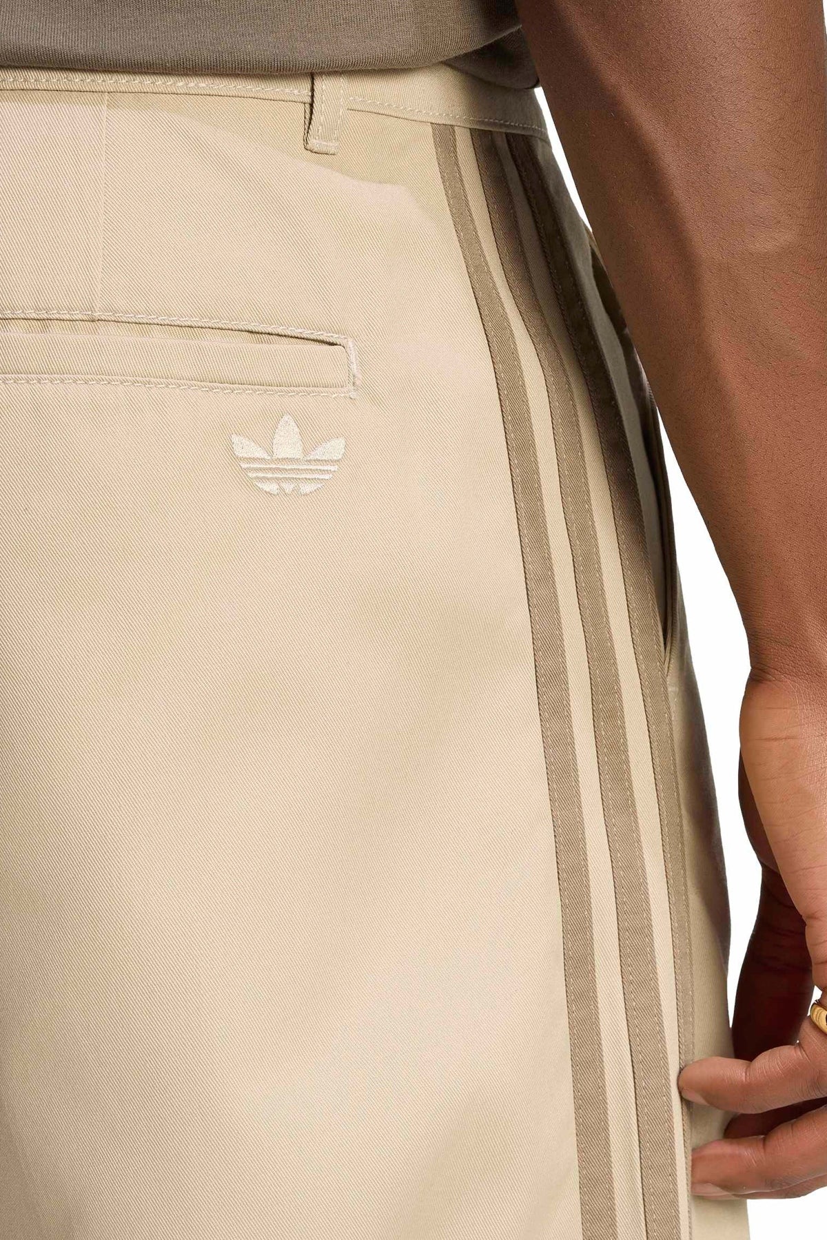 ADIDAS ORIGINALS KE4175 en color BEIS (5)