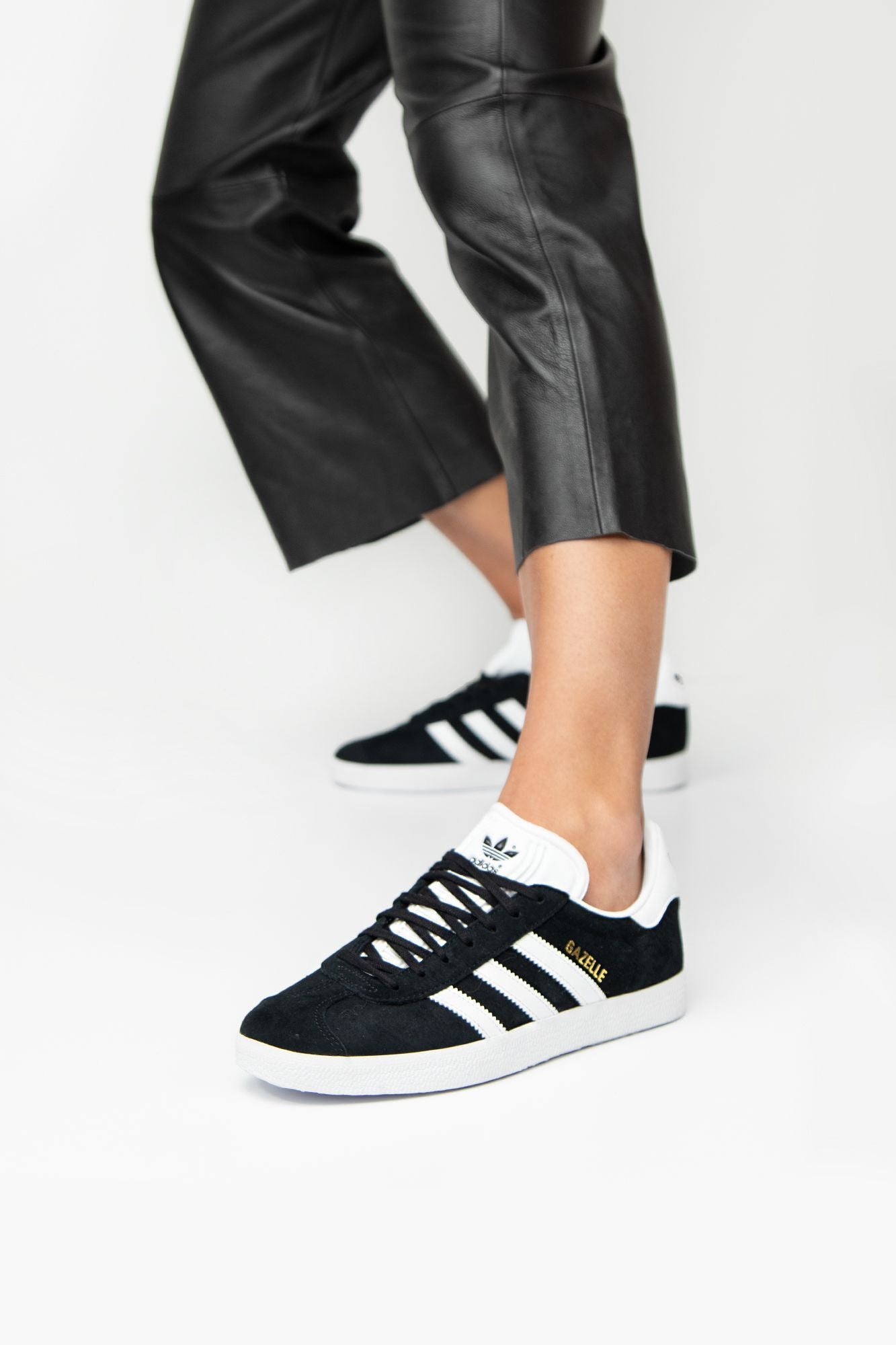 ADIDAS ORIGINALS GAZELLE  en color NEGRO (5)