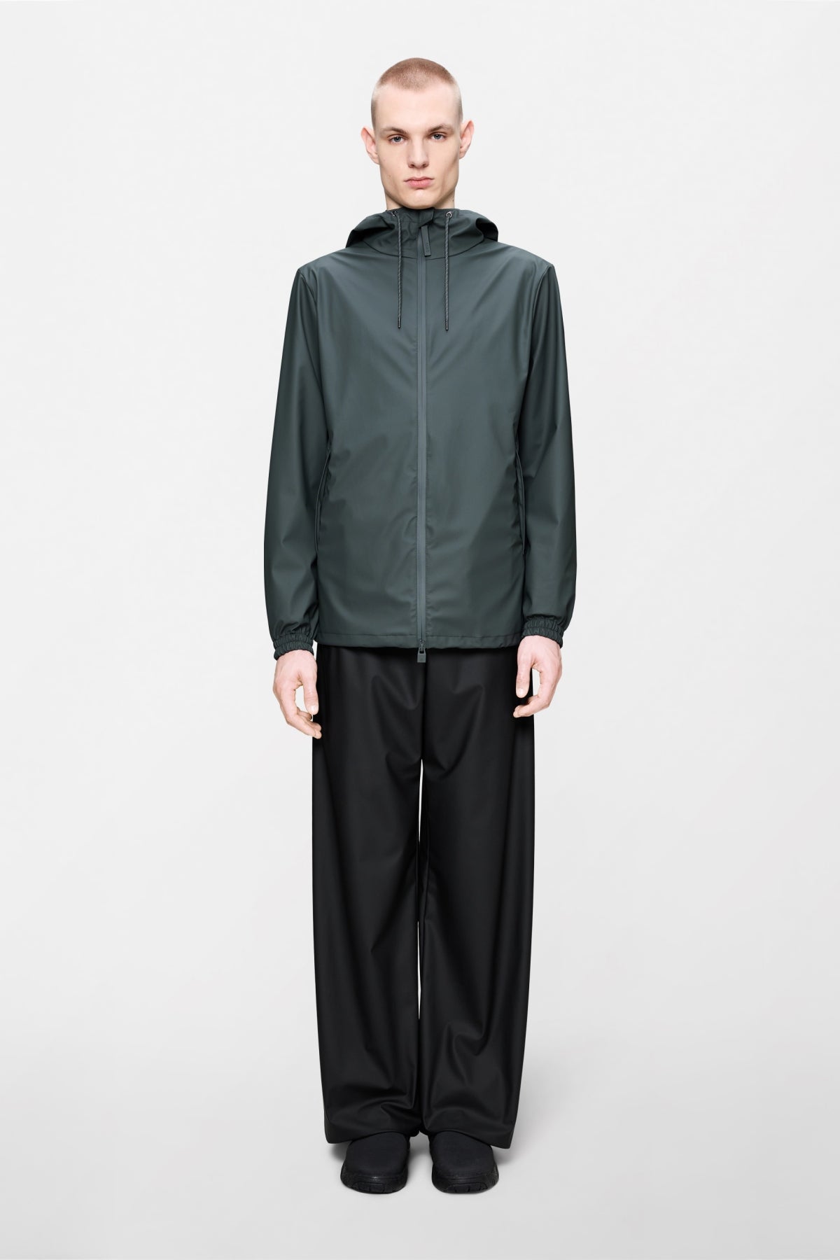 RAINS 18370R STORM BREAKER W3 en color VERDE (1)
