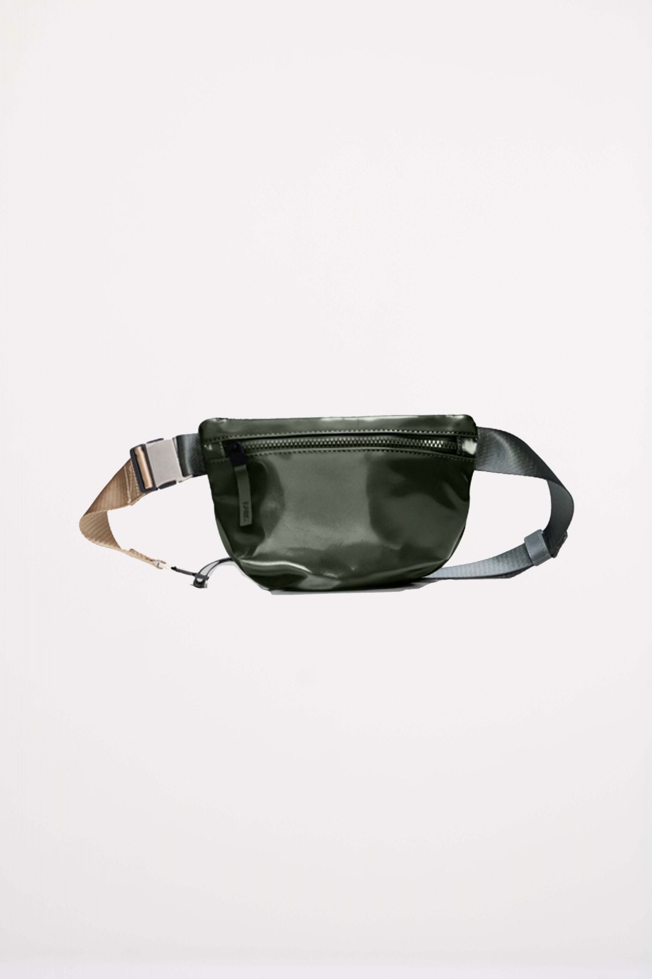 RAINS  VALERA BUM BAG MICRO  en color VERDE (1)